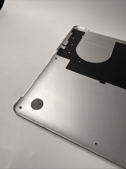 Apple MacBook Pro A1398 15" Late 2013 Base Cover 604-3716-A Bottom Case Genuine