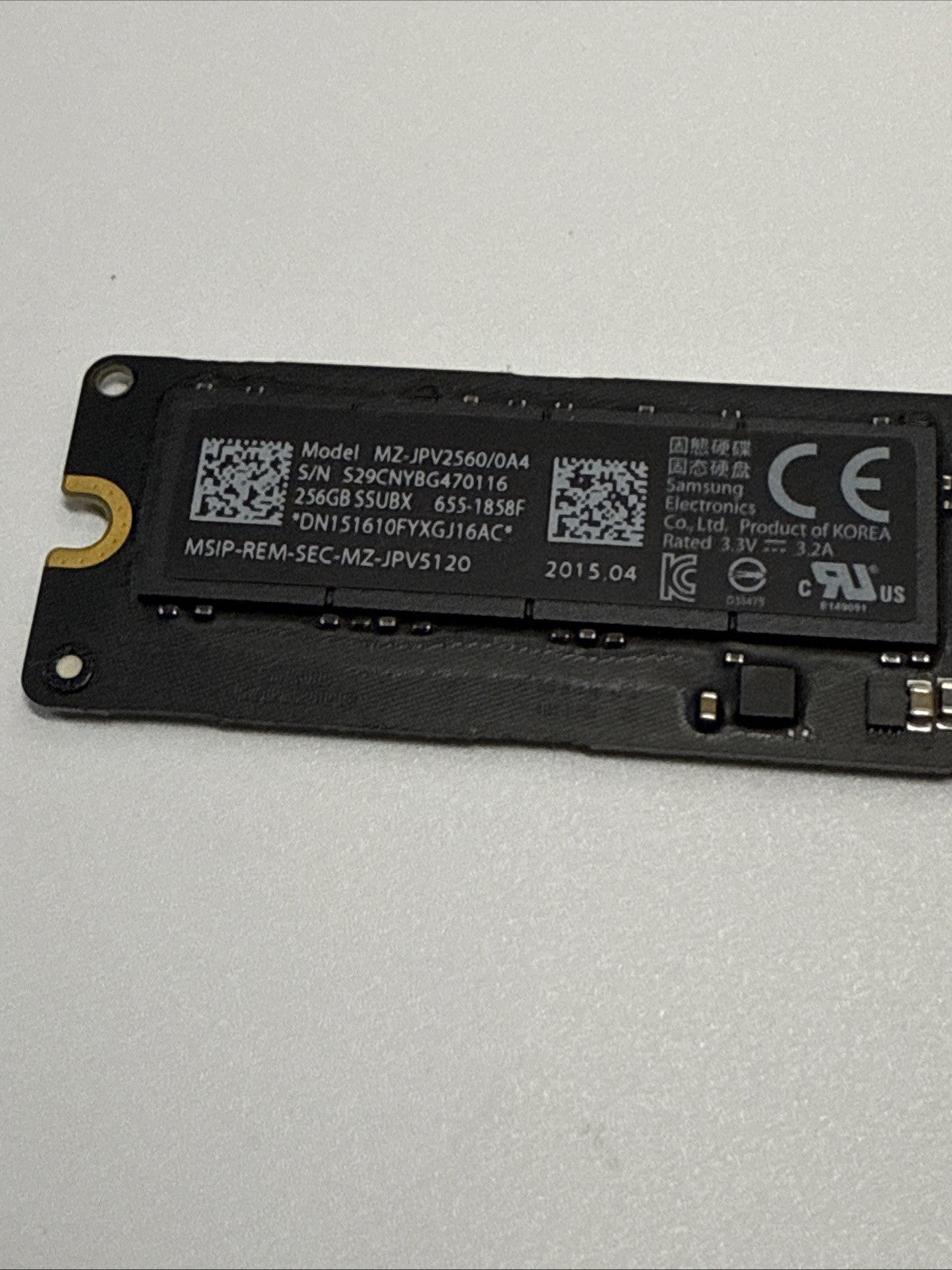 256GB SSD For Apple MacBook A1502 A1398 A1466 Samsung MZ-JPV2560 655-1858