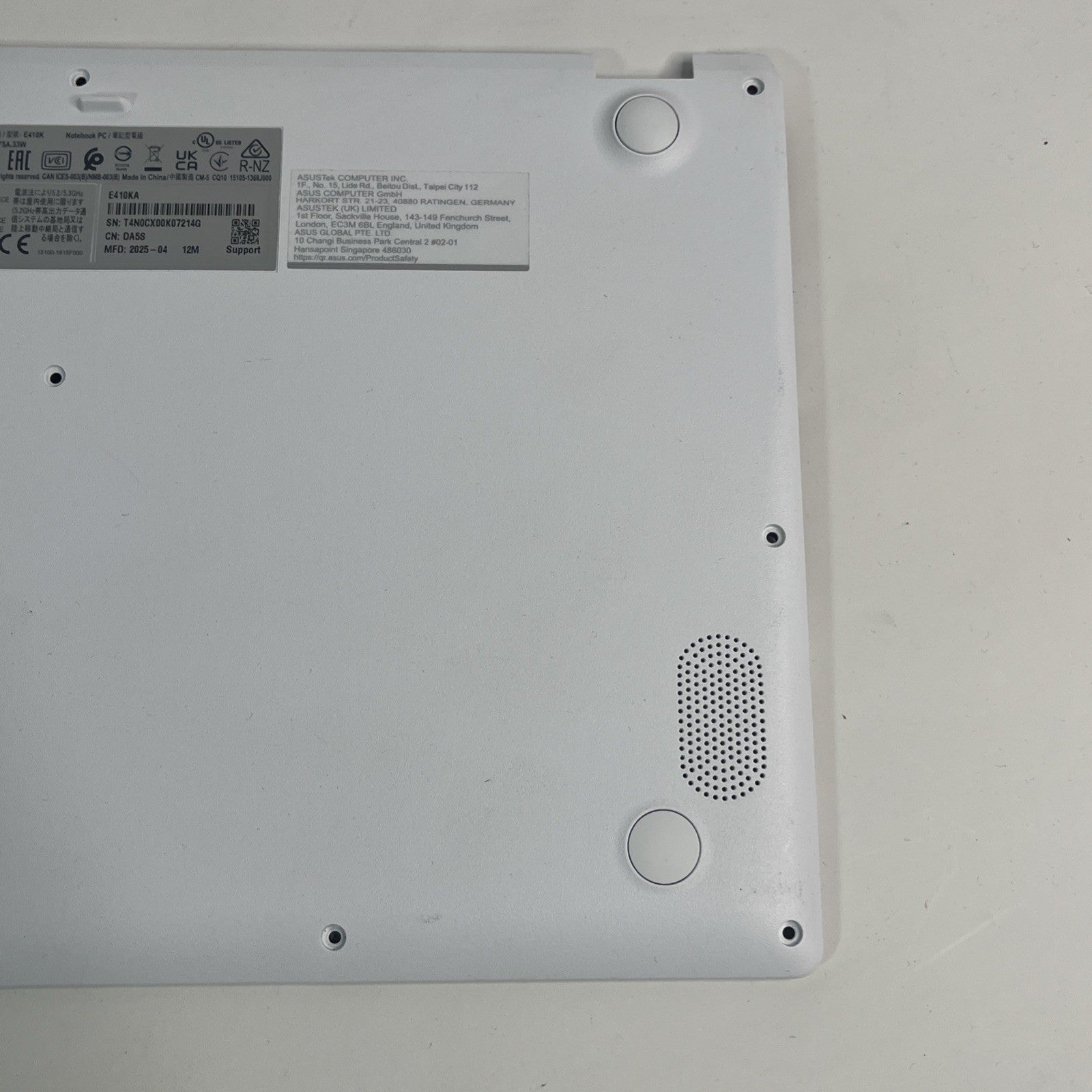 GENUINE Asus ,E410K Bottom Base Chassis Cover White 3CBKWBAJN40. #G A