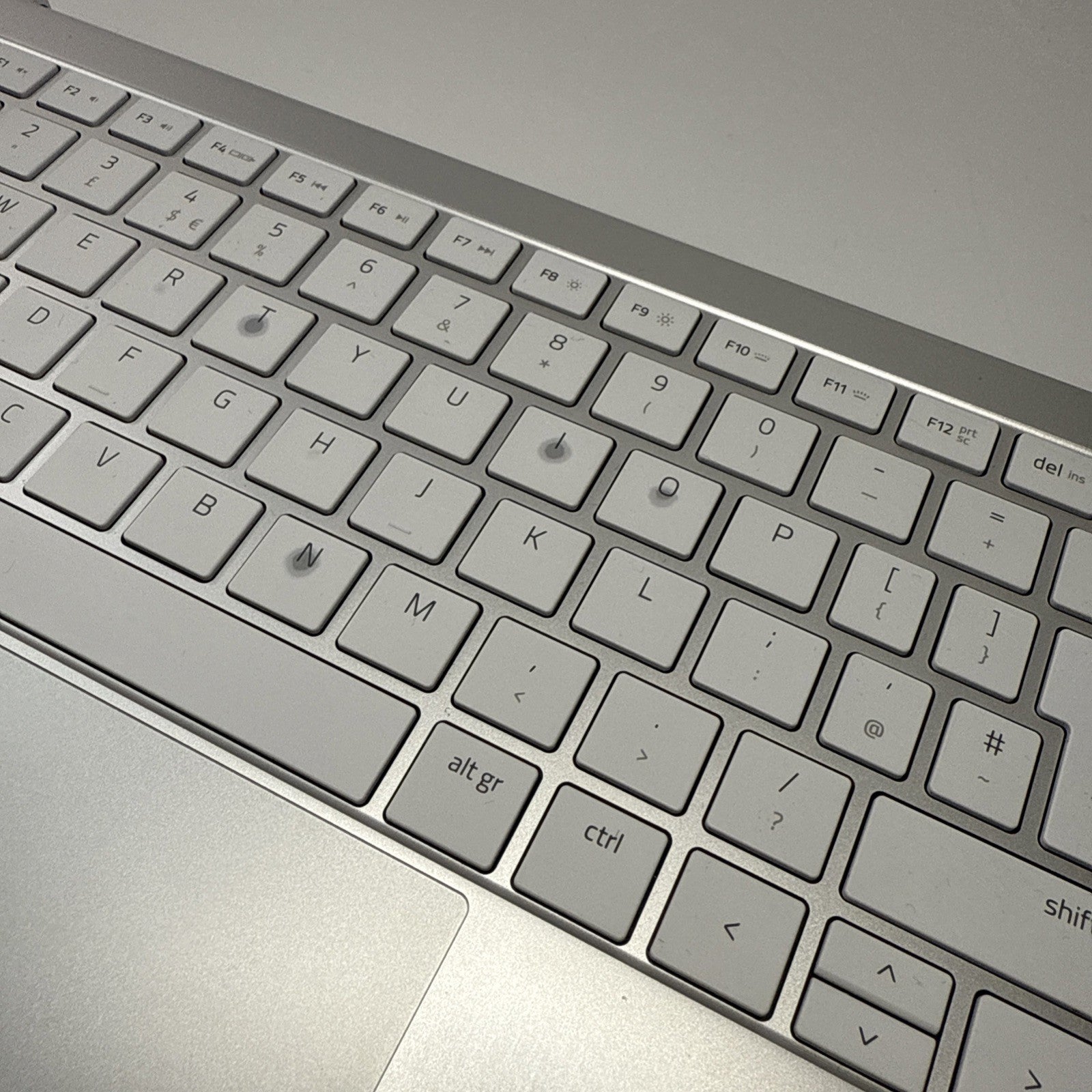 Razer Book 13 RZ09-0357 Genuine Palmrest UK Keyboard Touchpad Silver 13141560