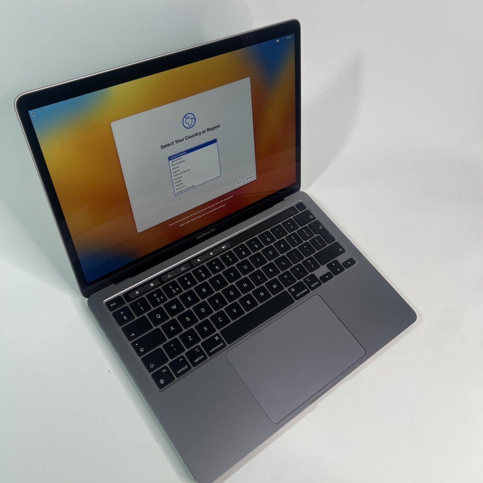 Apple MacBook Pro 13” A2338 M1 8-Core 8GB RAM 256GB SSD – Grade B – 96% Battery 