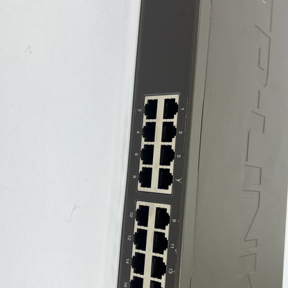 TP-LINK TL-SF1024  24 Ports Fast Ethernet Switch.