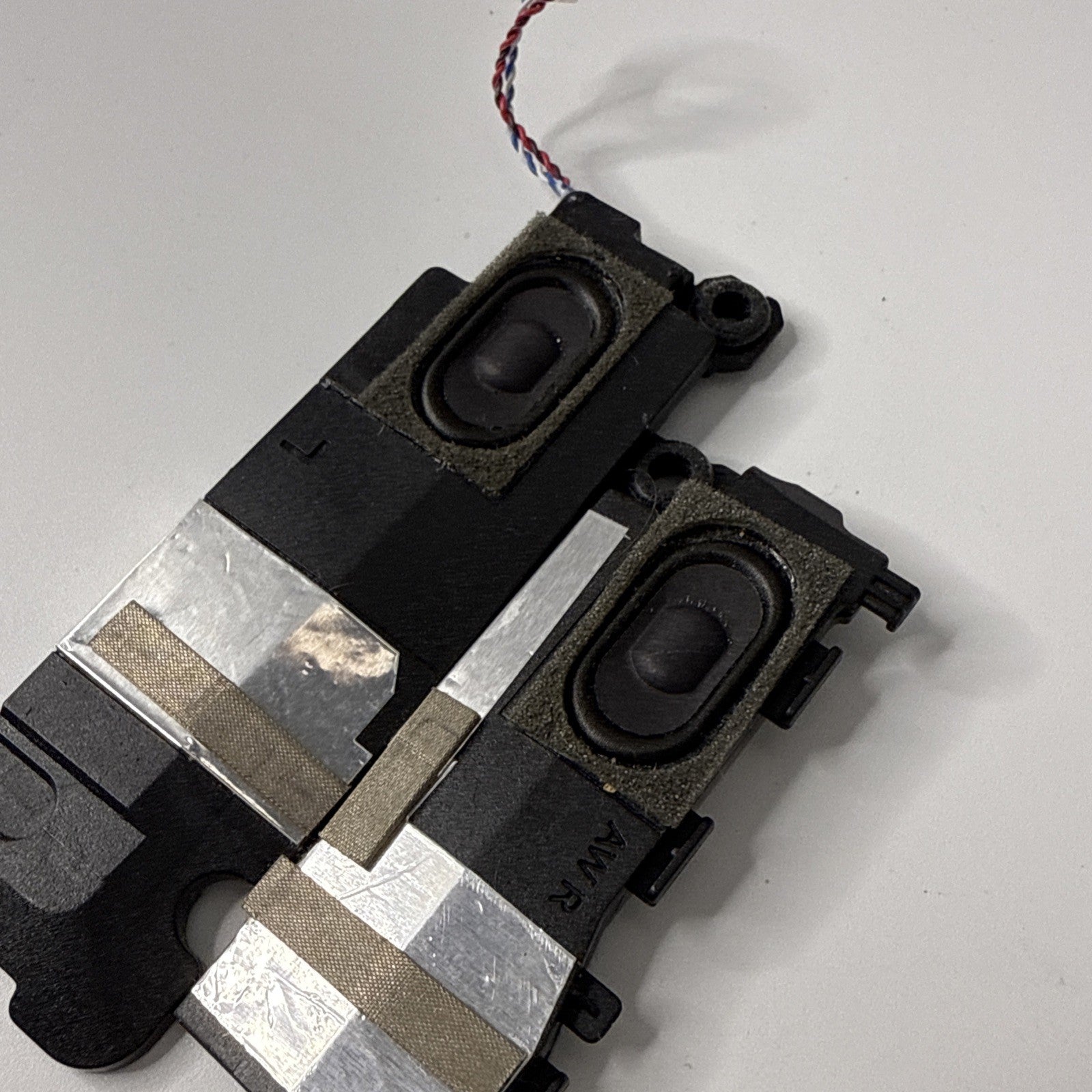 Lenovo ThinkPad YOGA X390 INTERNAL LEFT & RIGHT SPEAKERS 01YU963 01YU964