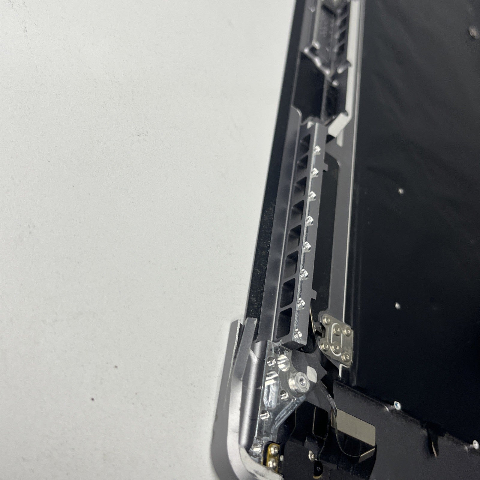 Genuine MacBook Pro16" A2141-2019 Palmrest keyboard Trackpad.  Bit Crack At Side