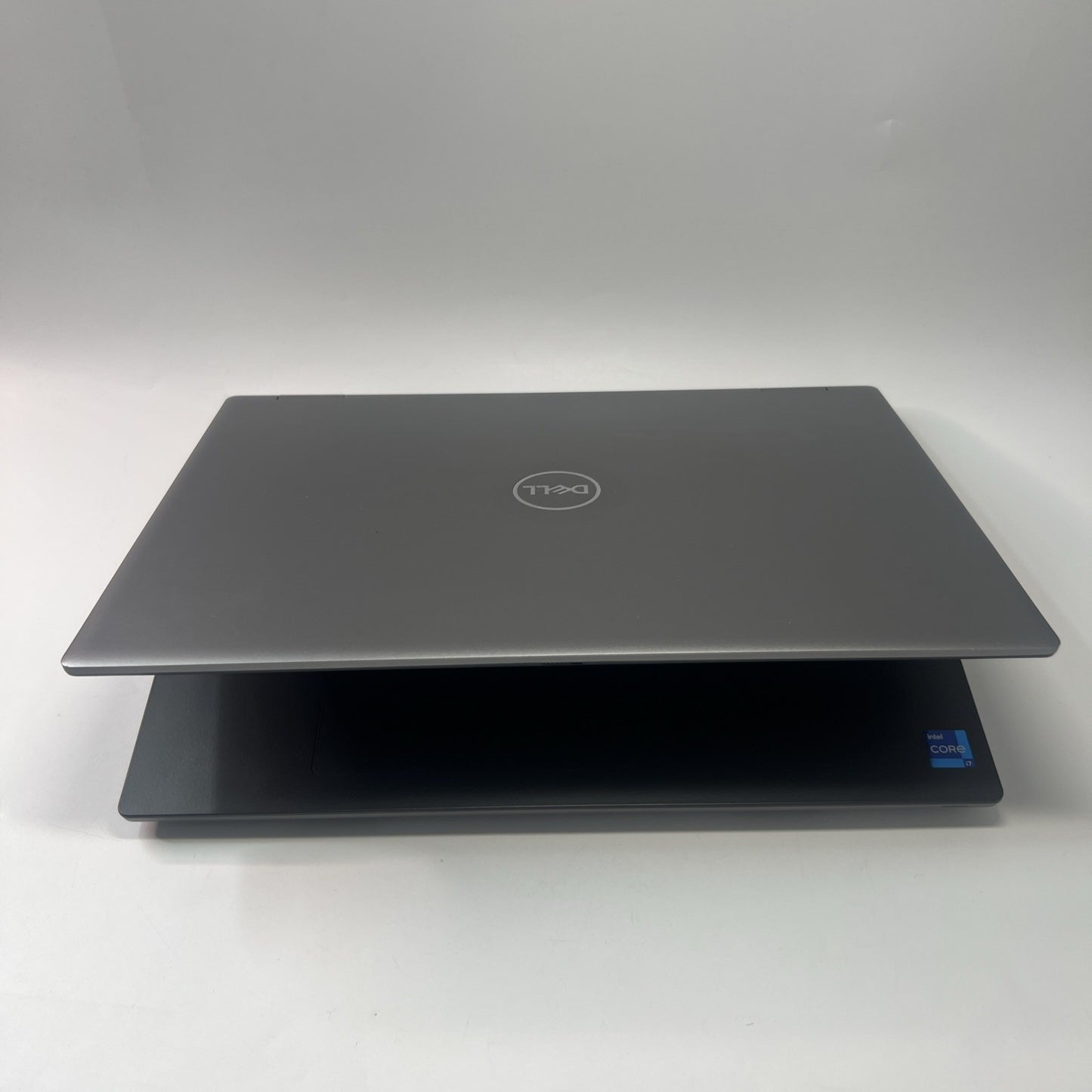 Dell Precision 7670 Mobile Workstation i7-12850HX 16GB RAM 512GB SSD RTX A2000