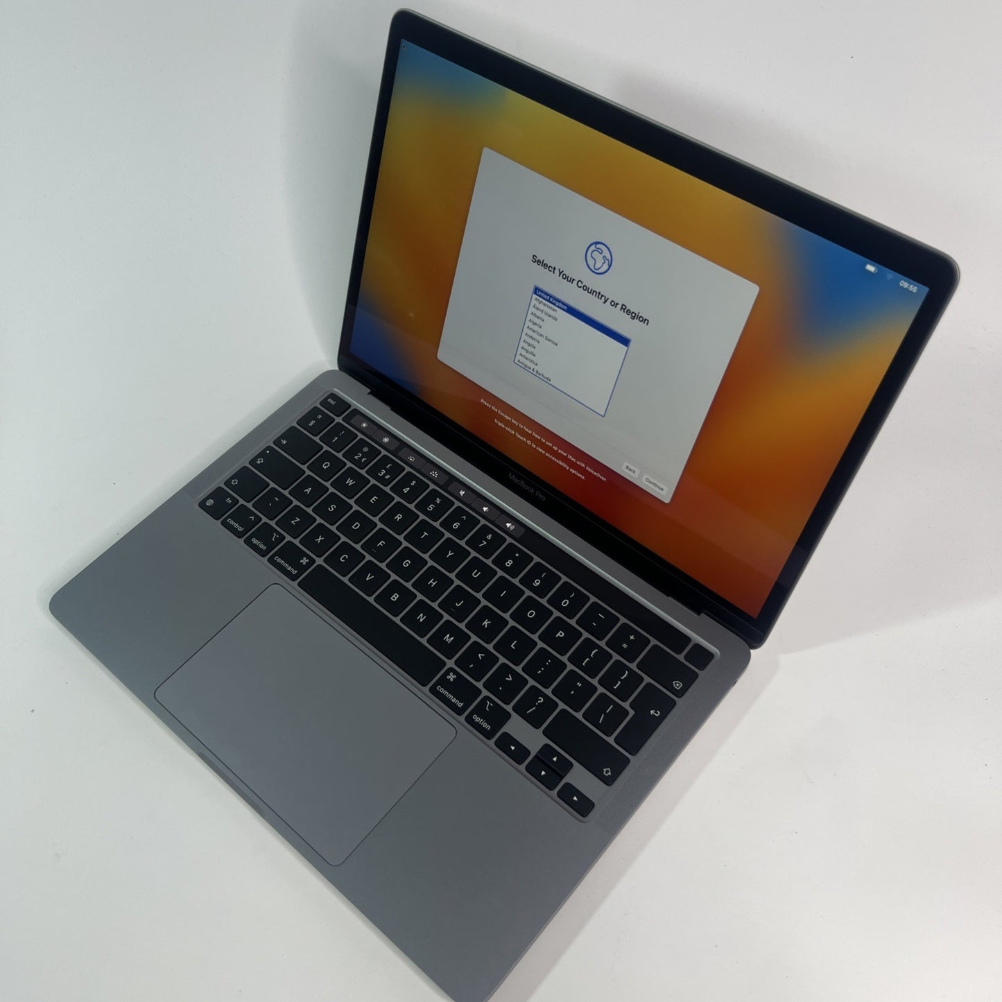 Apple MacBook Pro 13” A2338 M1 8-Core 8GB RAM 256GB SSD – Grade B – 96% Battery 