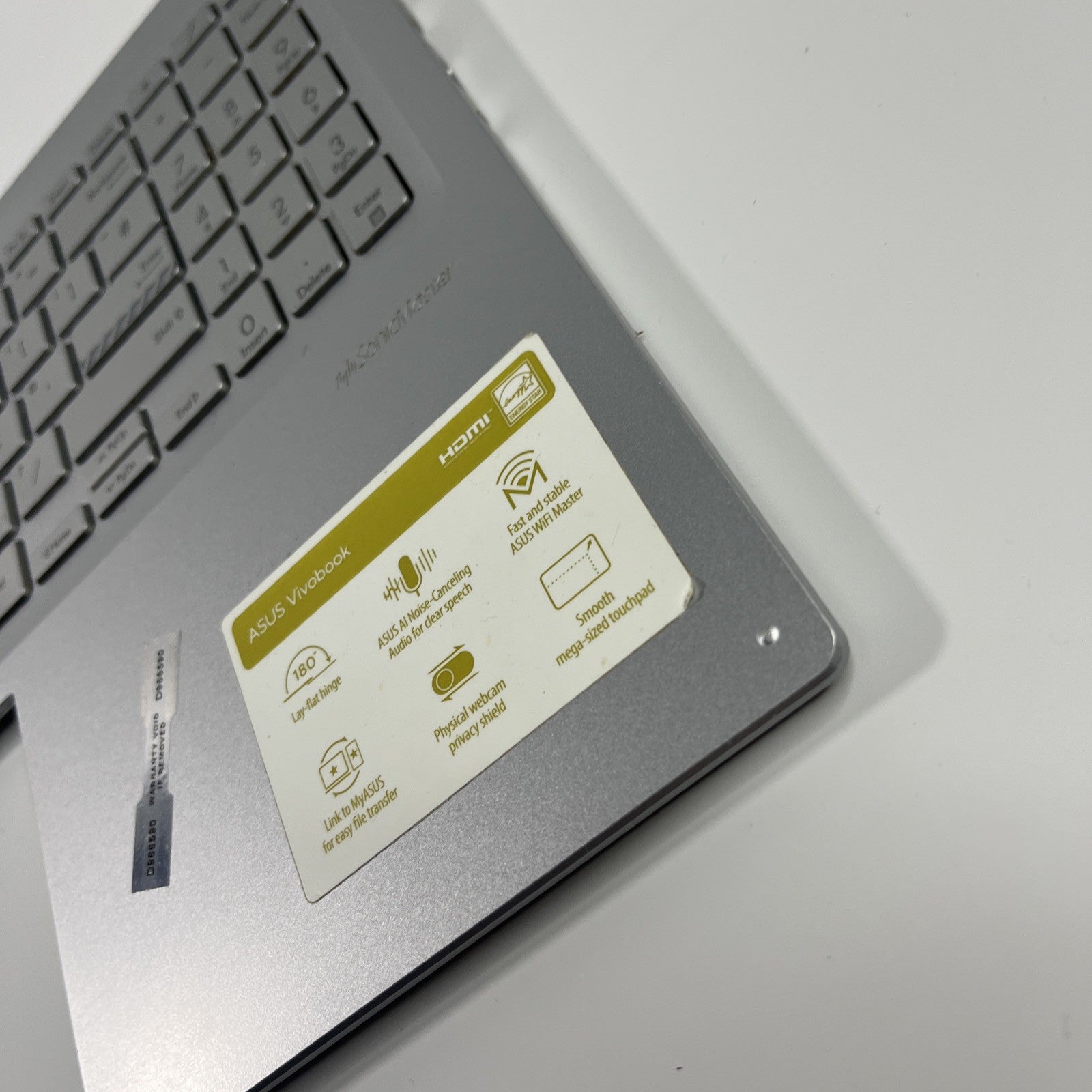 Genuine Silver ASUs vivobook 16 m1603QA palmrest And Keyboard 13N1-FBM0311