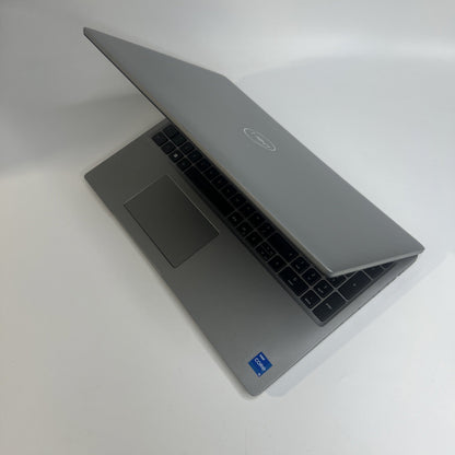 Dell Latitude 5540 Intel Core i5-1345U 15.6 Inch 16GB RAM 256GB SSD WIN 11
