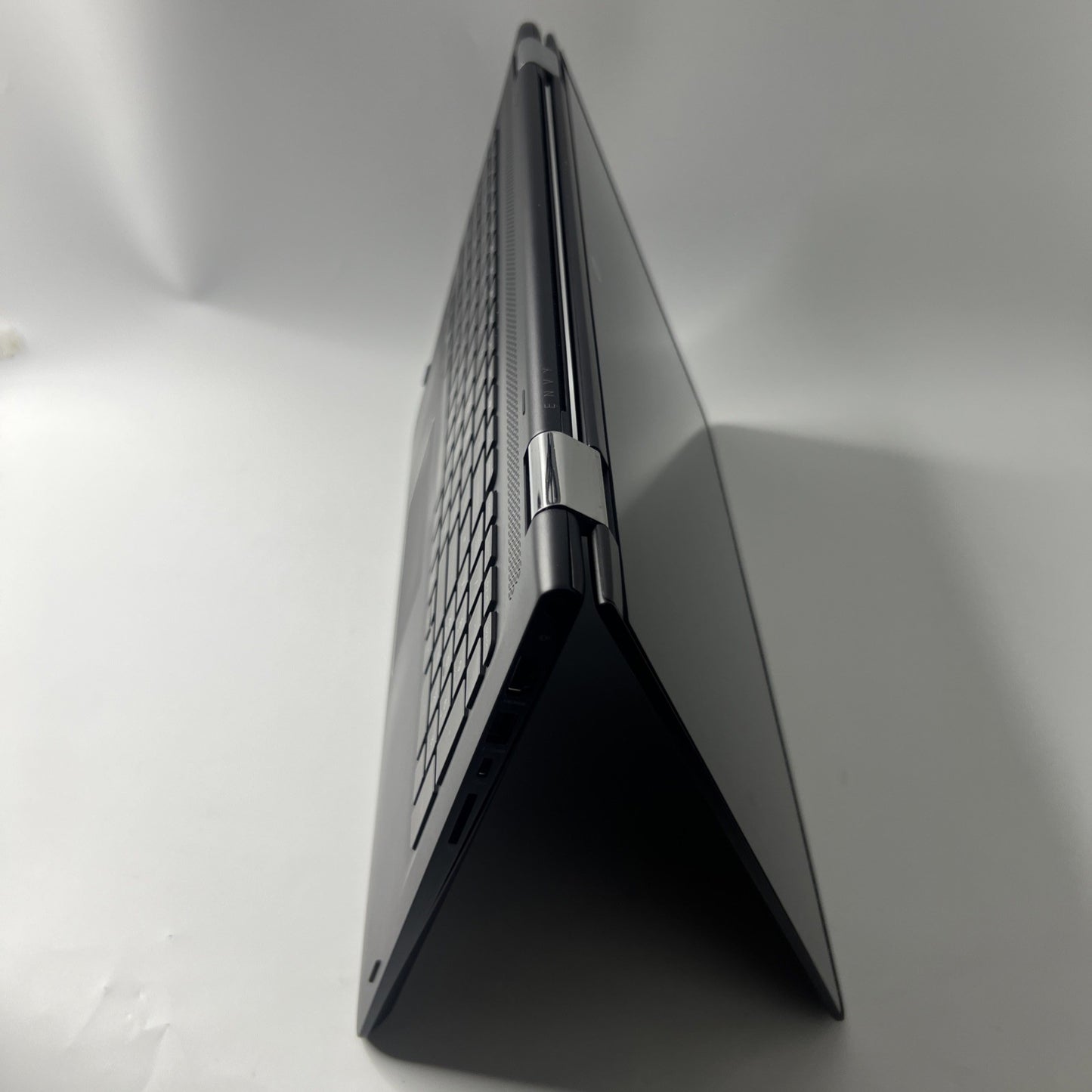 HP Envy x360 15-ar052sa 15.6” Touchscreen AMD A12-9700P 8GB RAM 256GB SSD Win 11