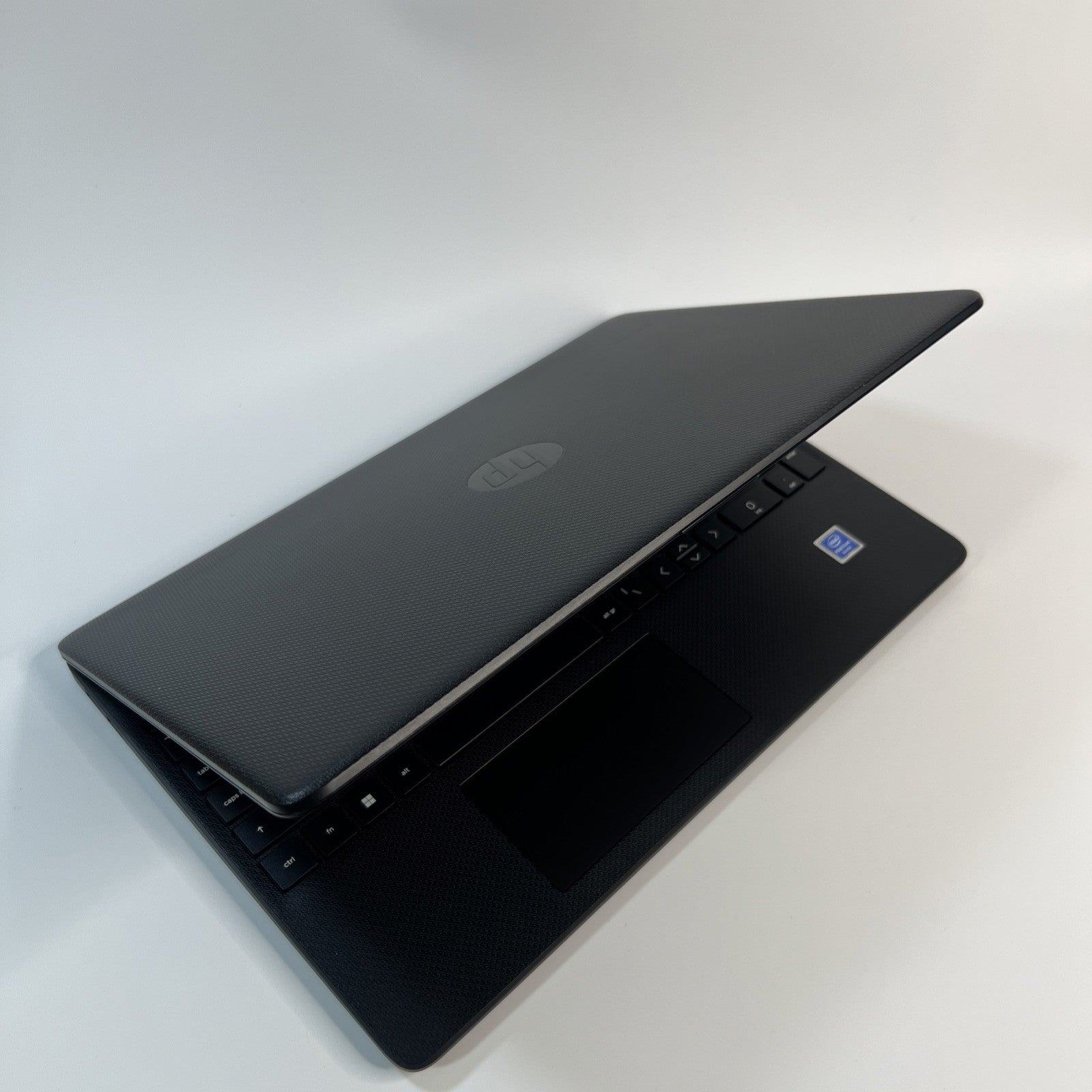 HP 15s-fq0004sa 15.6" Laptop Intel Pentium Silver N5030 4 GB RAM 128 GB SSD