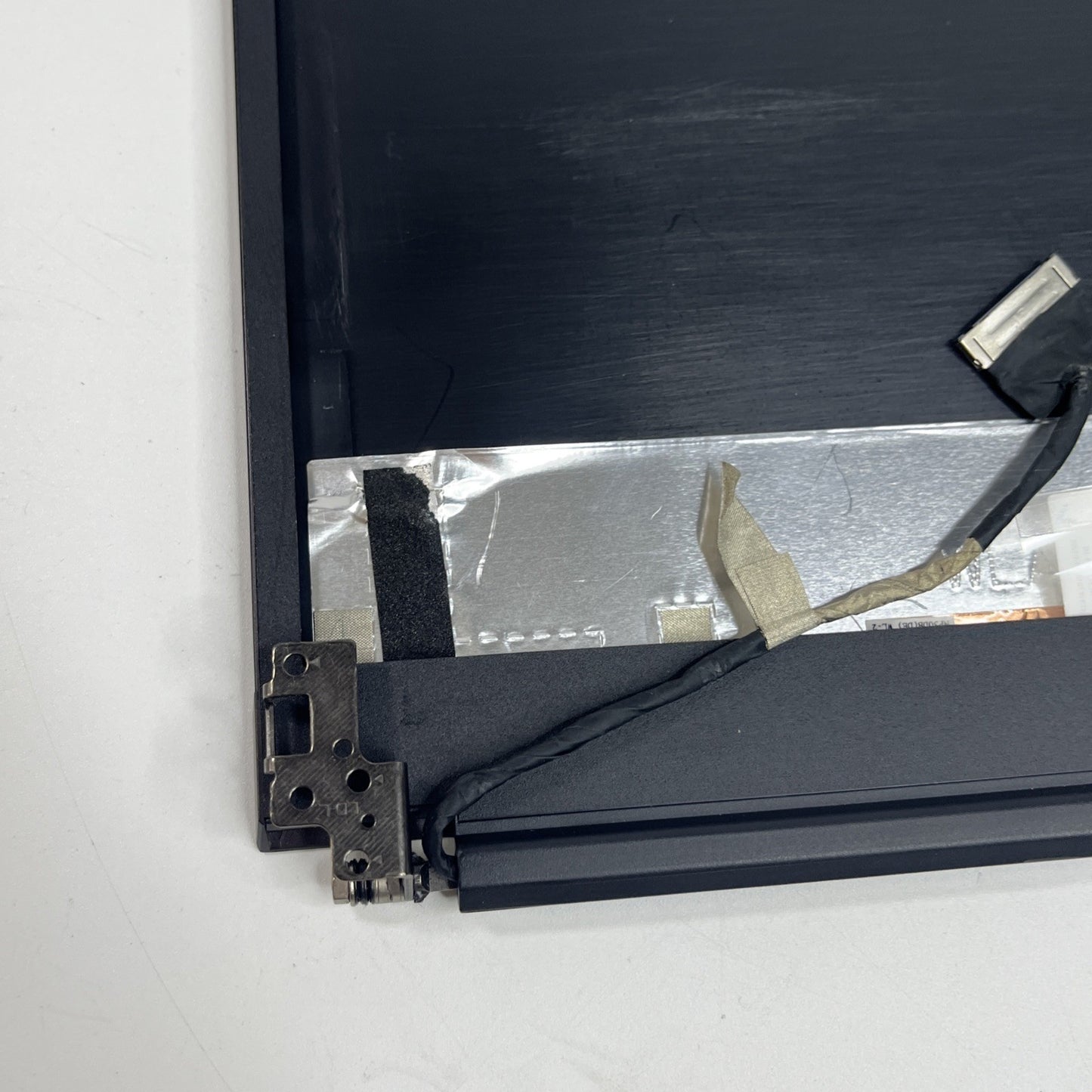 Genuine Black Medion Erazer E10  Top Lid ,webcam & Bezel Grade A NP501