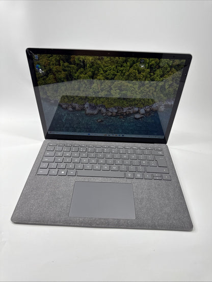 Microsoft Surface Laptop 4 13.5" Inte i5-1135G7 8GB RAM 512GB SSD Cracked Screen