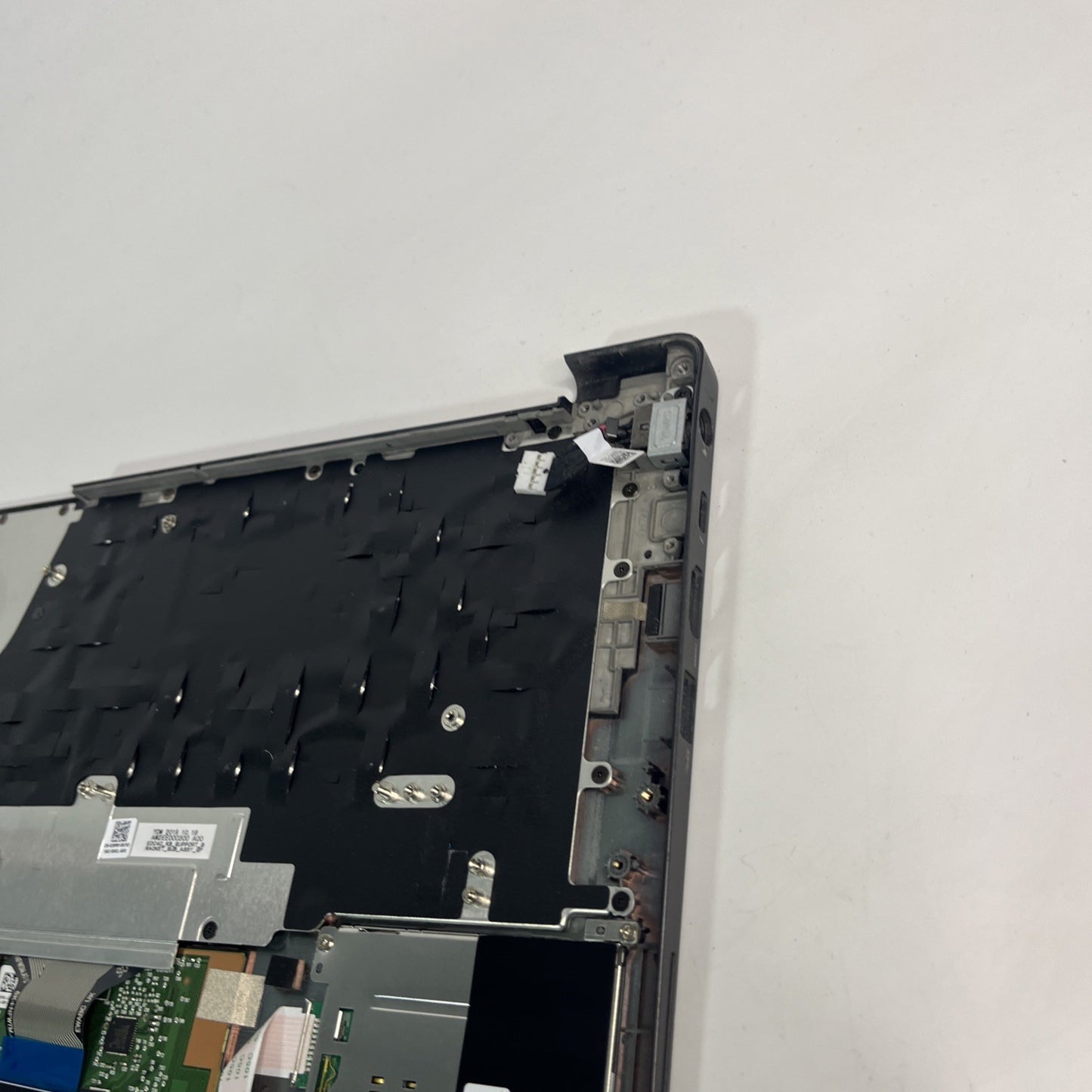Genuine Black Dell Latitude 7400 Palmrest, Touchpads& Speakers CN-020P8F