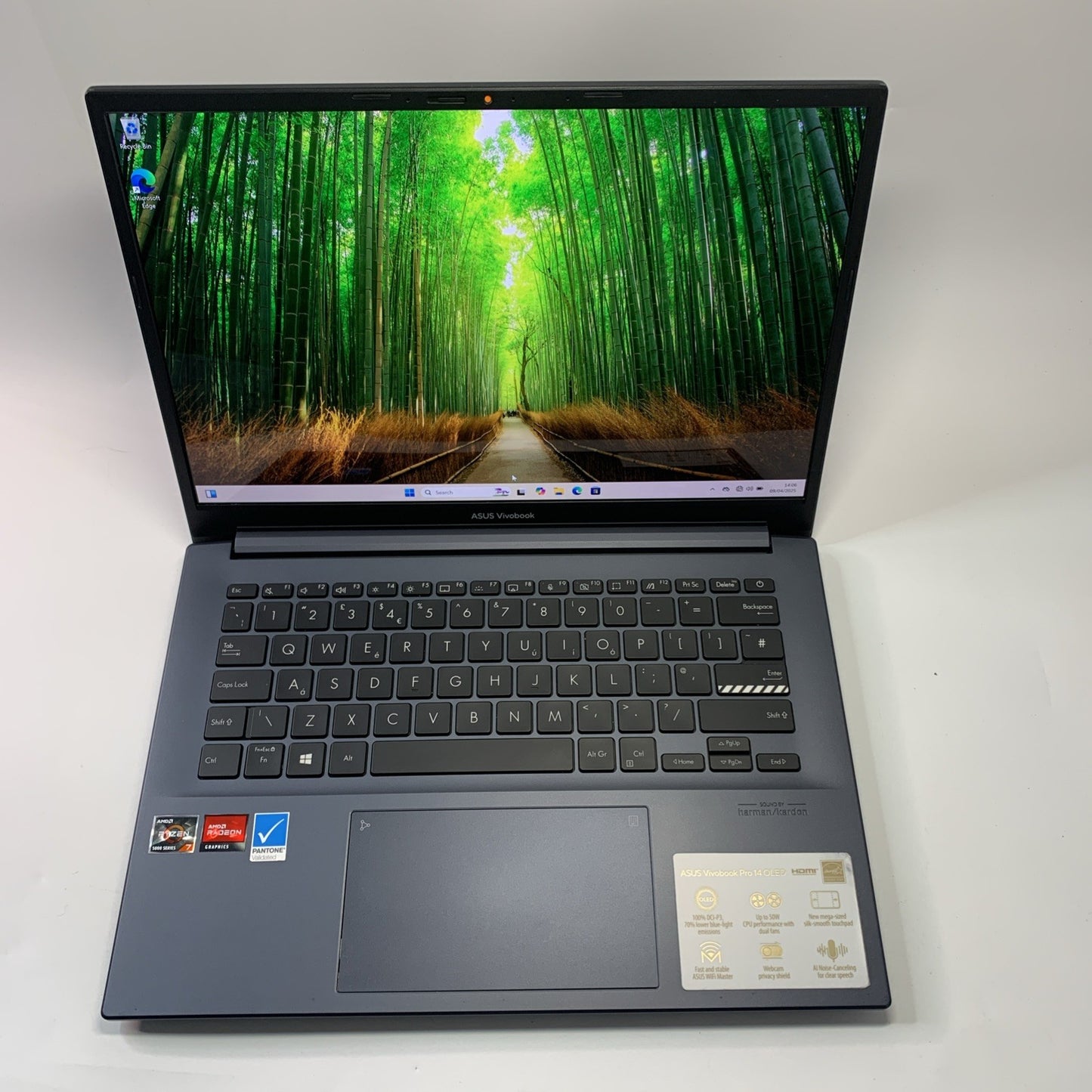 Asus Vivobook Pro 14 M3401Q OLED Ryzen 7-5800H 16GB 512GB SSD Windows 11 Laptop