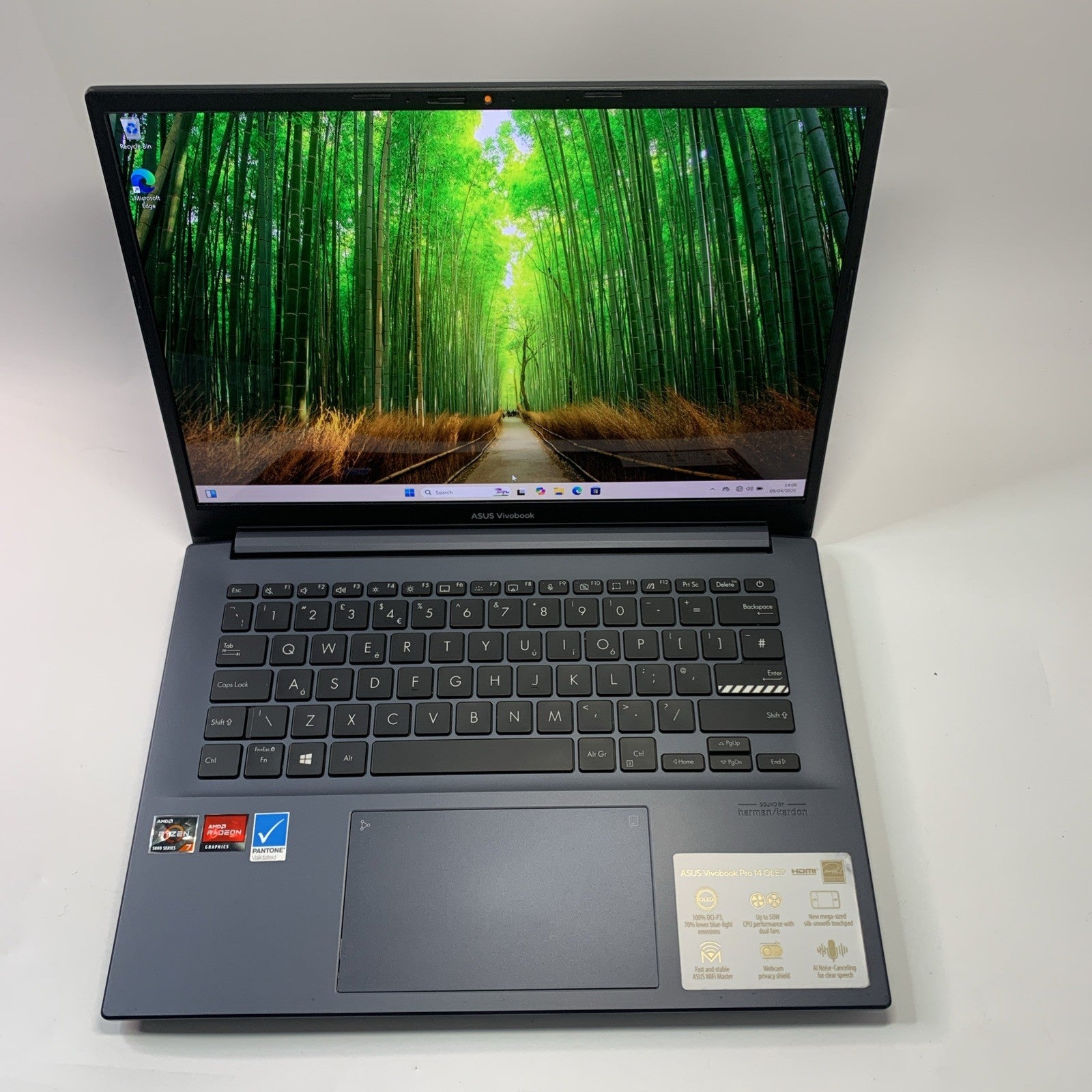 Asus Vivobook Pro 14 M3401Q OLED Ryzen 7-5800H 16GB 512GB SSD Windows 11 Laptop