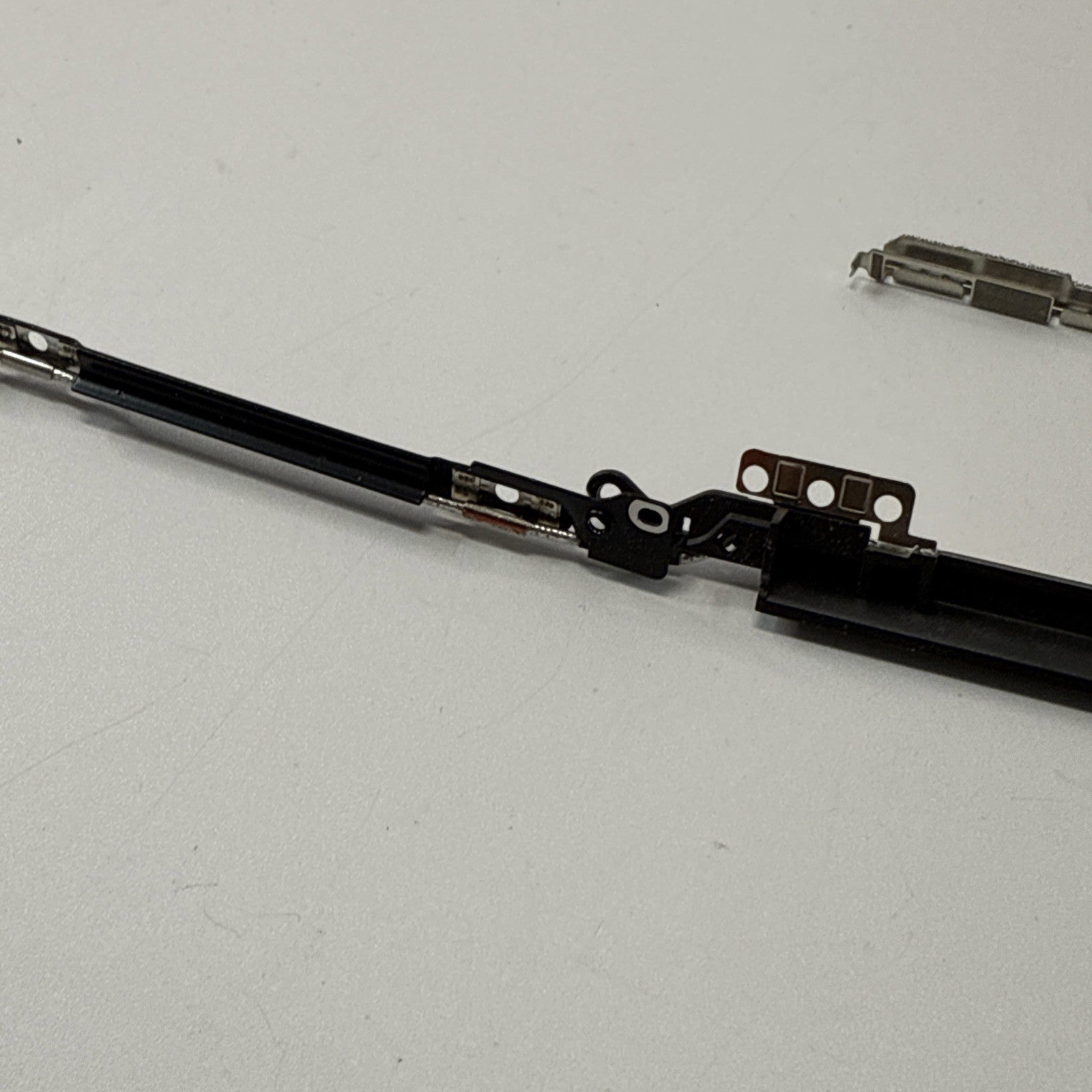 Genuine Microsoft Surface 4 1950  WIFI Wireless Antenna M1121007 M1121009