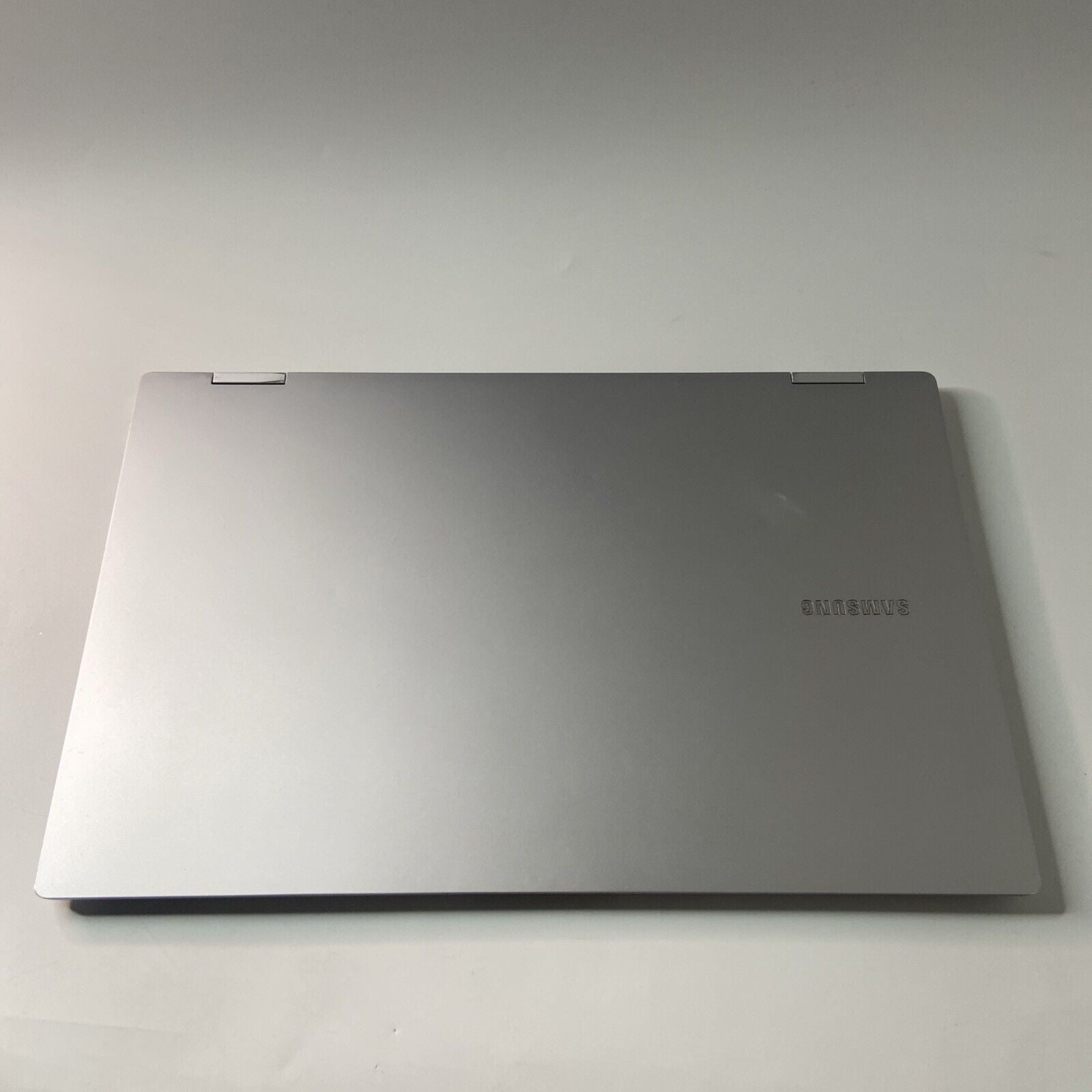 Samsung Galaxy Book2 Pro 360 15.6" Intel Core i7- 1260P 256GB SSD 16GB RAM