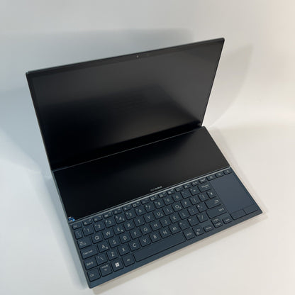 ASUS ZenBook Duo UX482EAR 14”Core I7-11957G 16GB RAM 1 TB SSD Windows 11