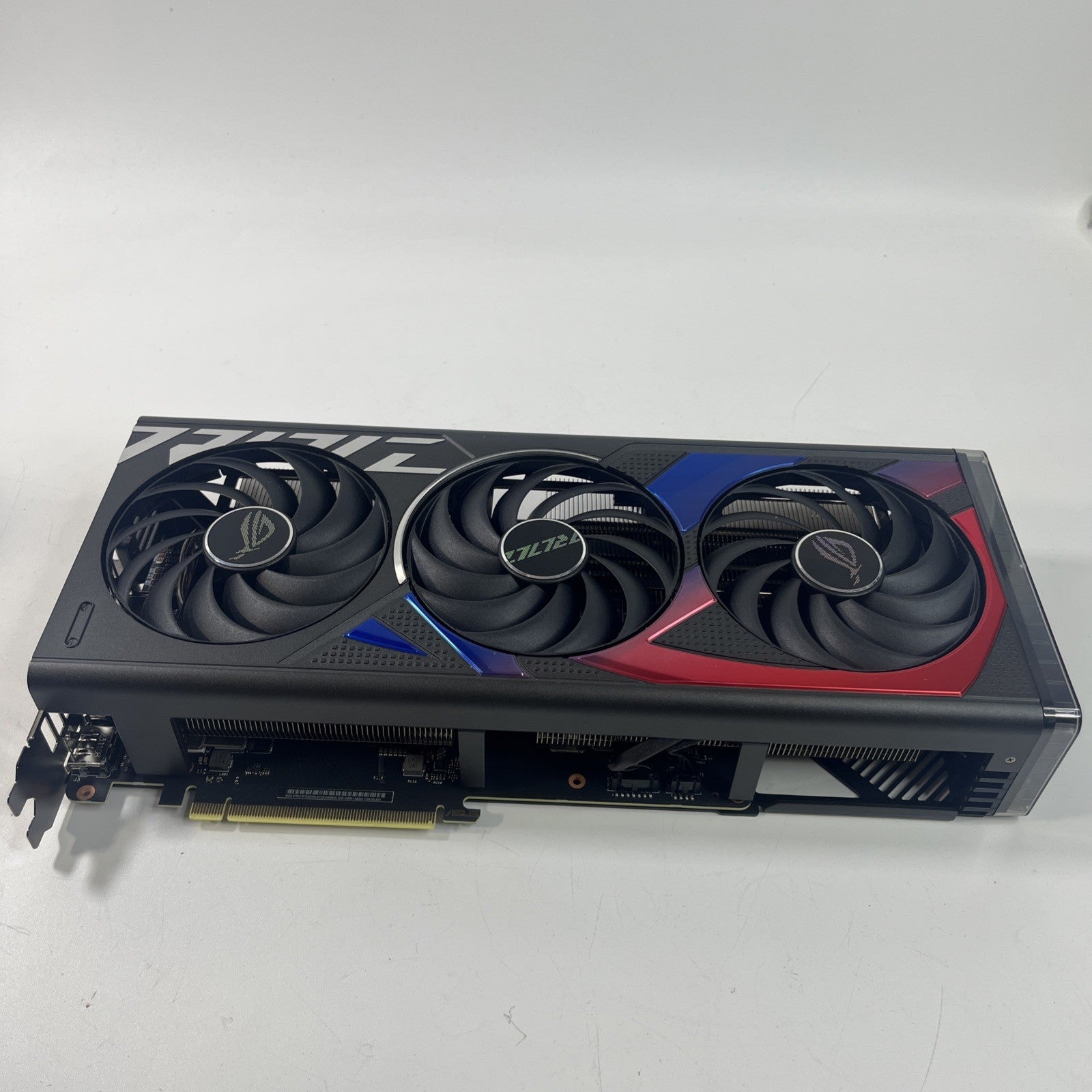 ASUS ROG GeForce RTX 4070 Super  OC 12GB GDDR6X Graphics Card.(Anti Sag Missing)