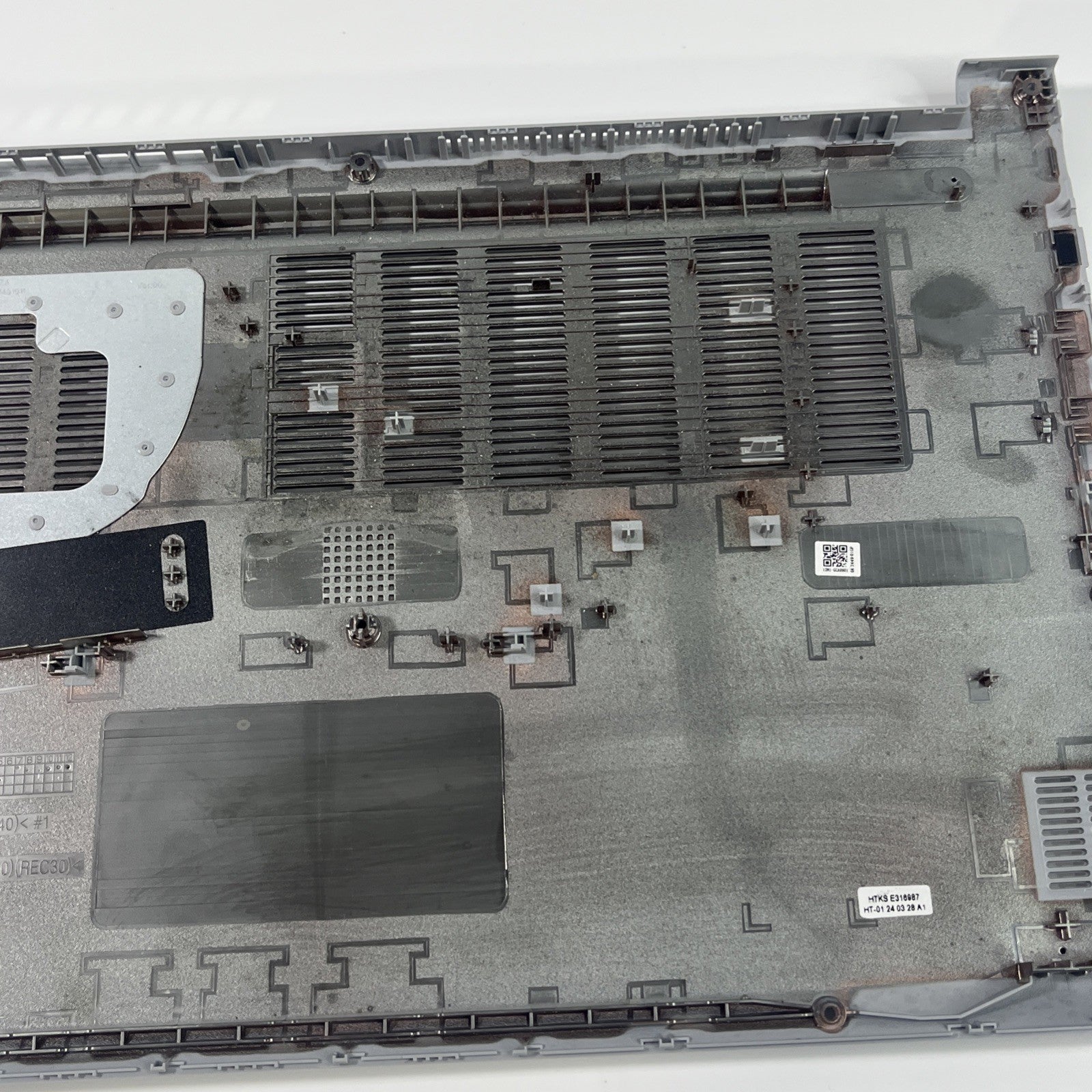 Genuine Asus Vivobook 15 X1505VA Sliver Bottom Base Cover. 13N1-GCA0901