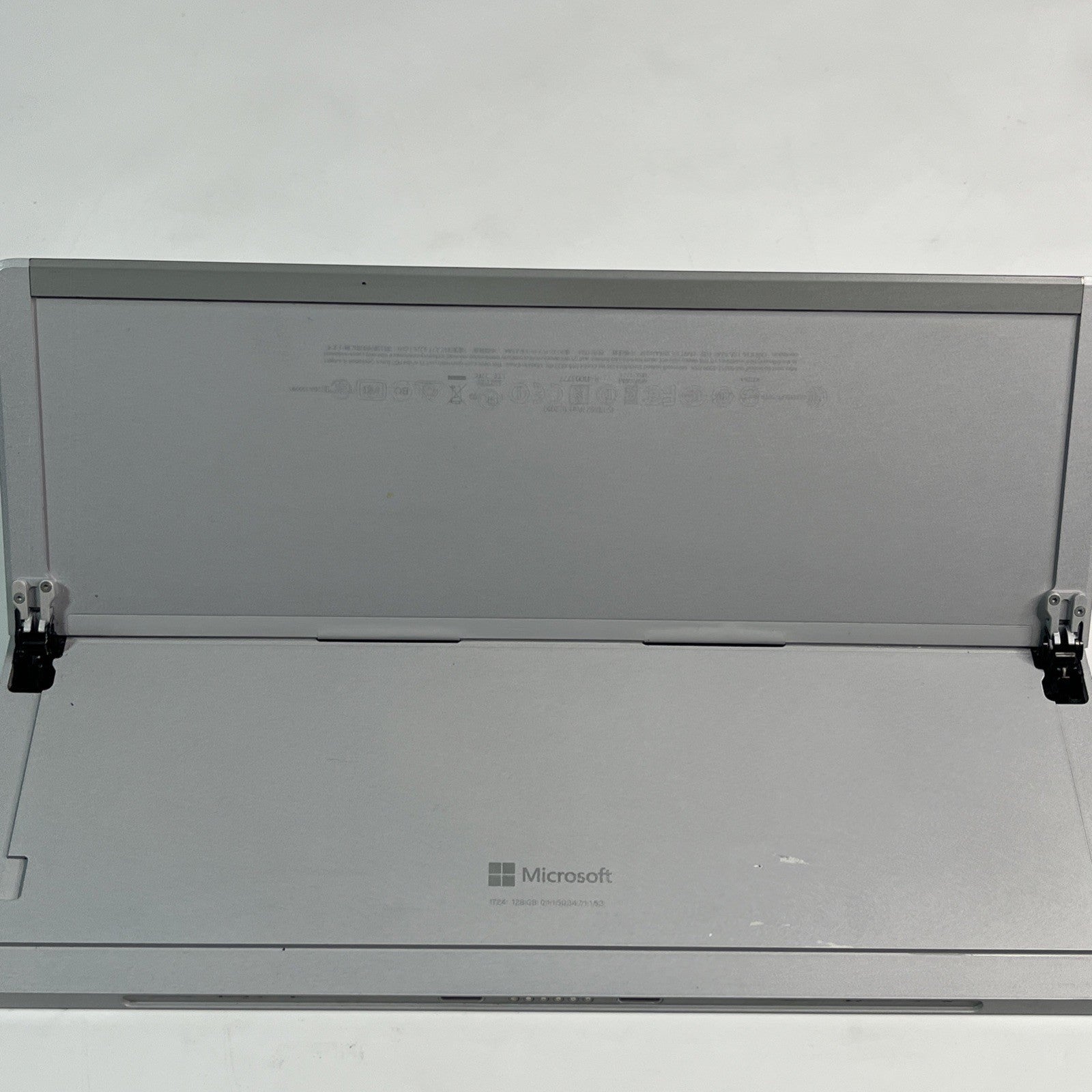Microsoft Surface Pro 4 12.3” Intel i5-6300U  4GB RAM 128GB SSD