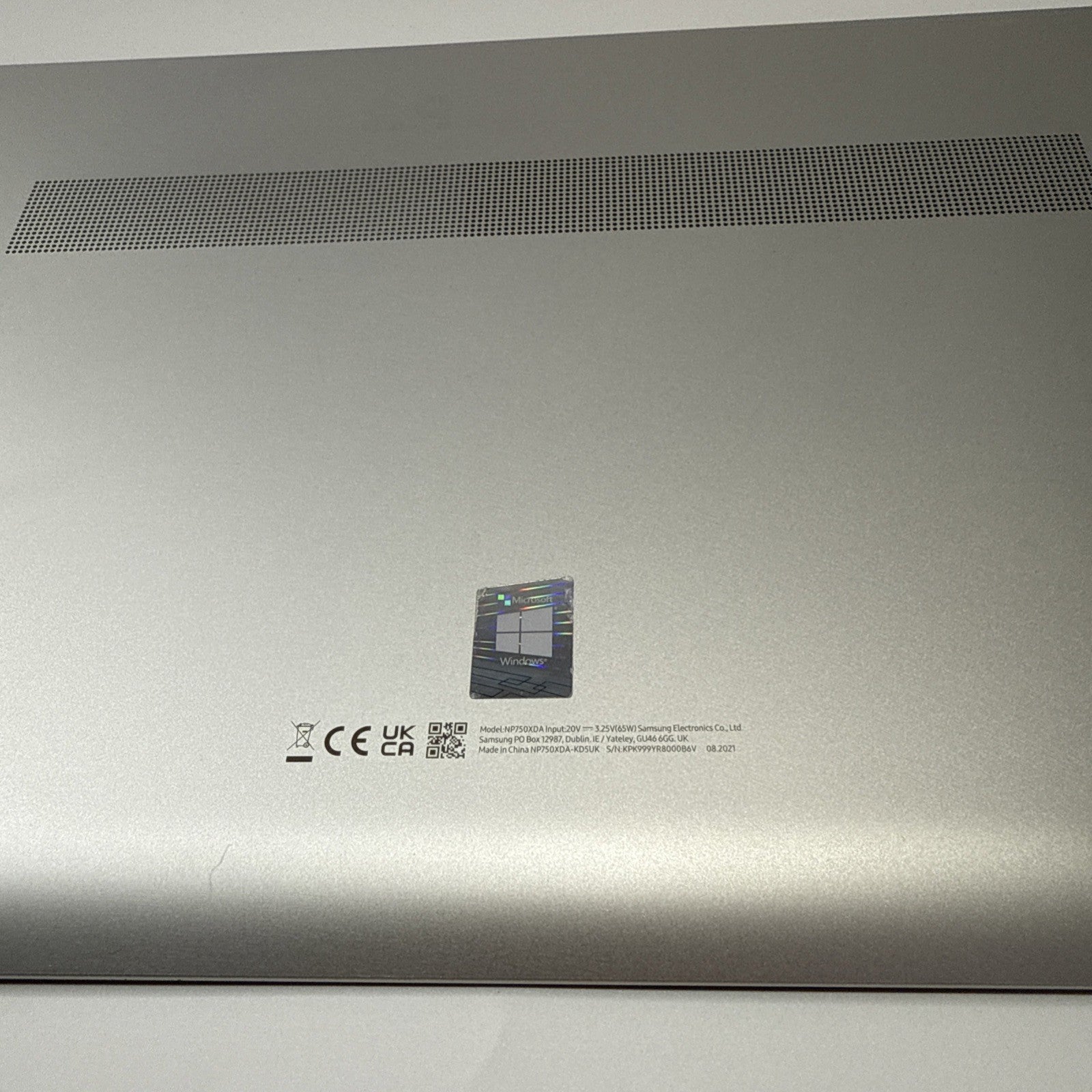 Samsung Galaxy Book NP750XDA NP755XDA Bottom Base Case Cover Silver