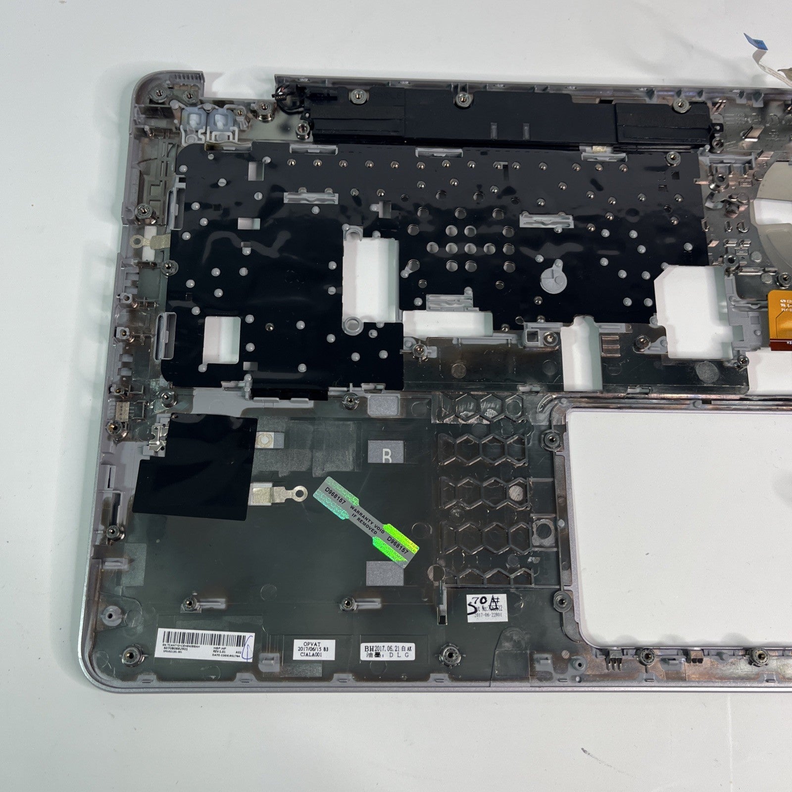 Genuine Silver HP Elitebook 850 G3 Palmrest