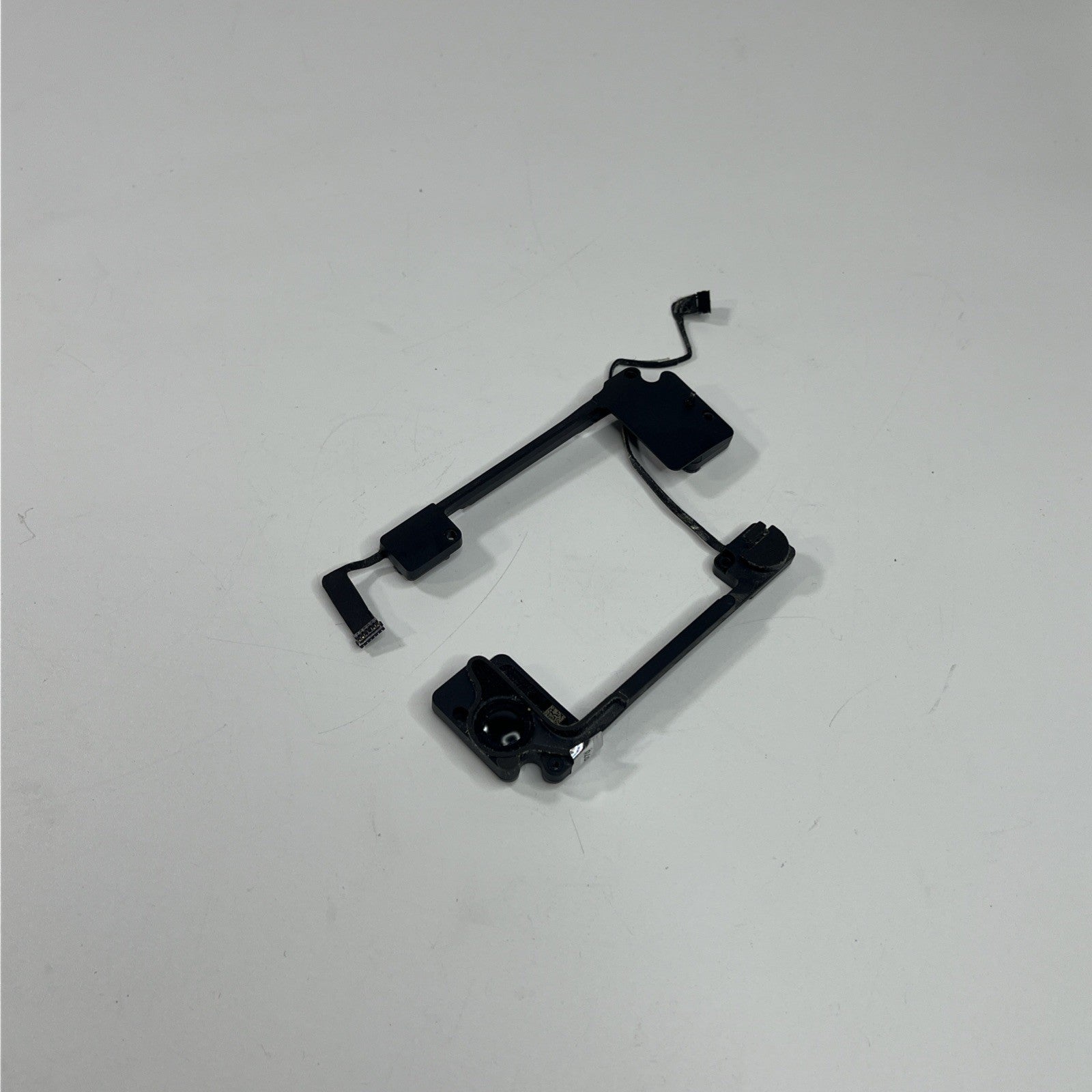 Genuine Apple Macbook Pro 13" A1502 2017 Speakers Pair Left and Right