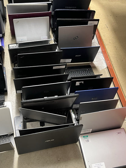 50x Mixed Laptops For Repair/Parts PCs No Ram/hdd Collection Only