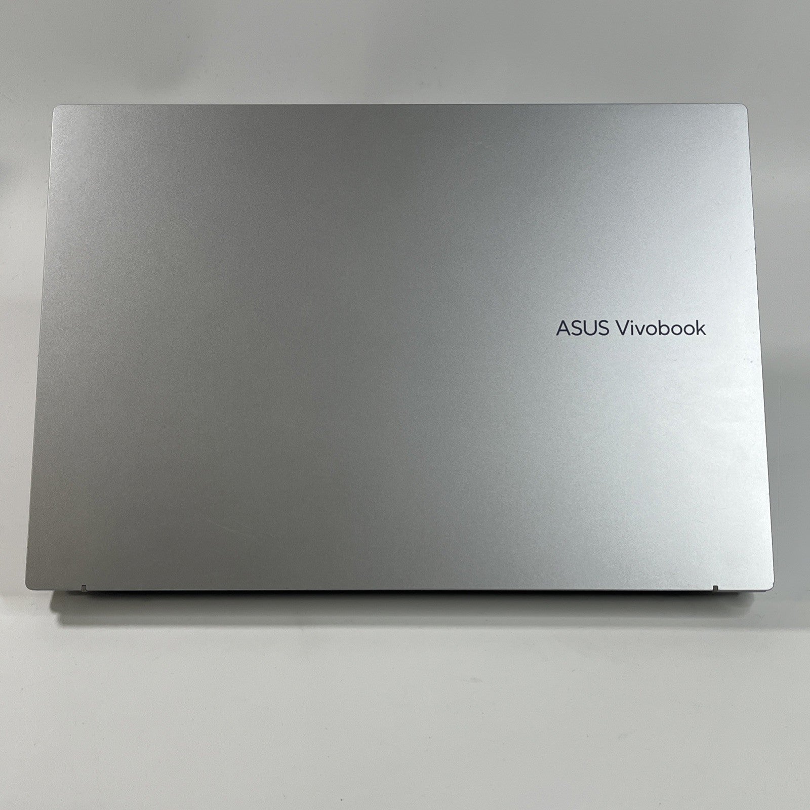 ASUS Vivobook M1603Q 16X 16in AMD Ryzen 5 5600H 16GB 512GB SSD Laptop - Silver