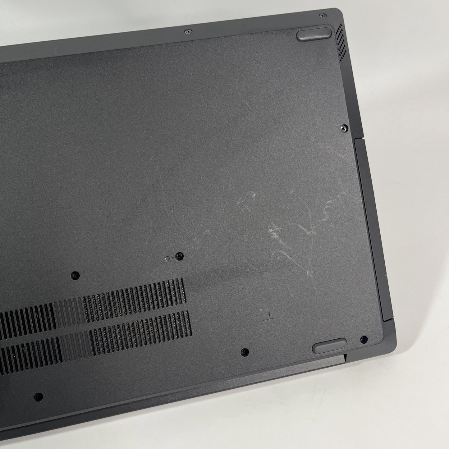 Lenovo V Series V15 15API  Windows 11 Laptop AMD Ryzen 5 3500U 8GB RAM 256GB SSD