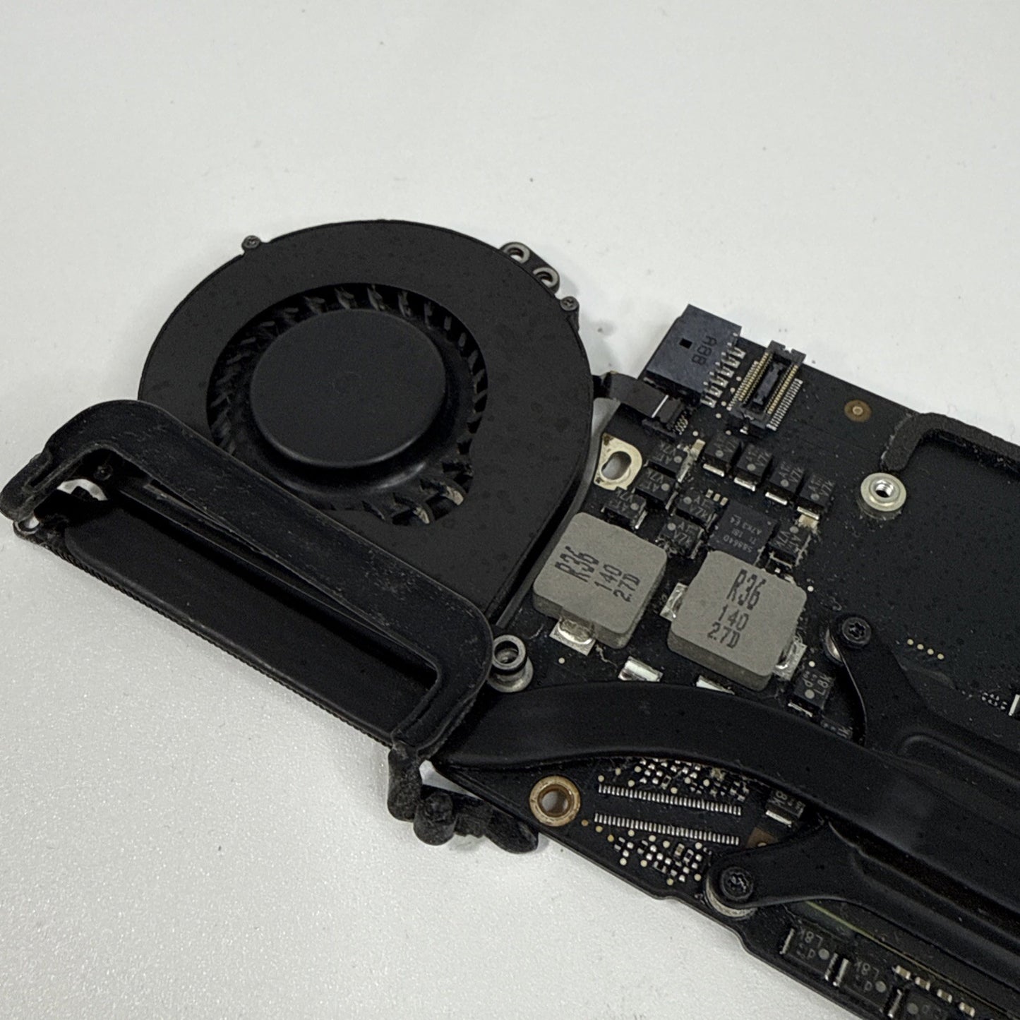Apple MacBook Air A1369 13'' Mid-2011 Core i5 Motherboard Logic Board