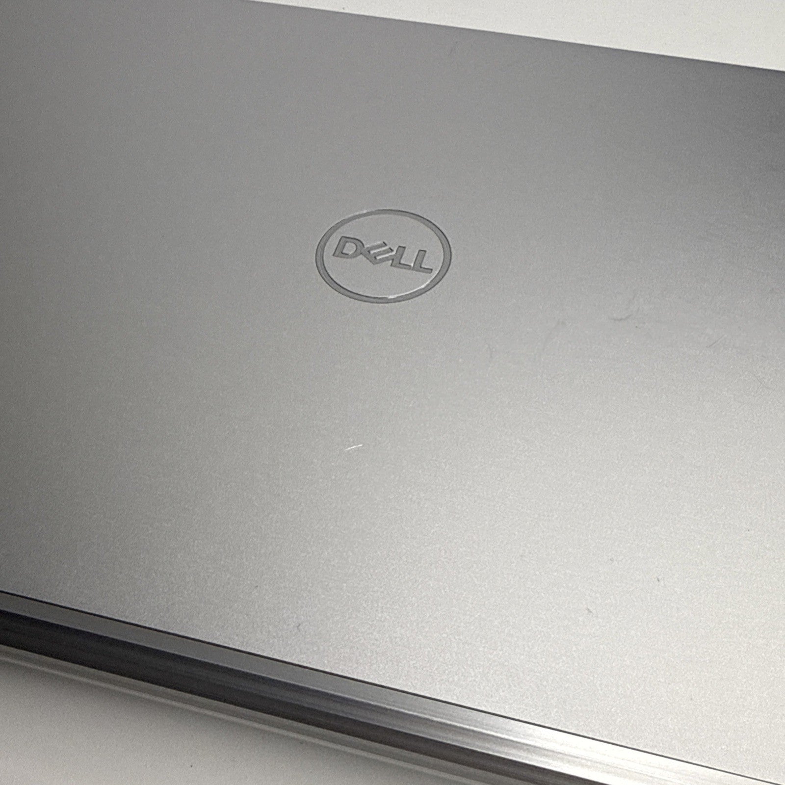 Dell Inspiron 7501 LCD Complete Screen Assembly Top Lid Cover Silver Cables