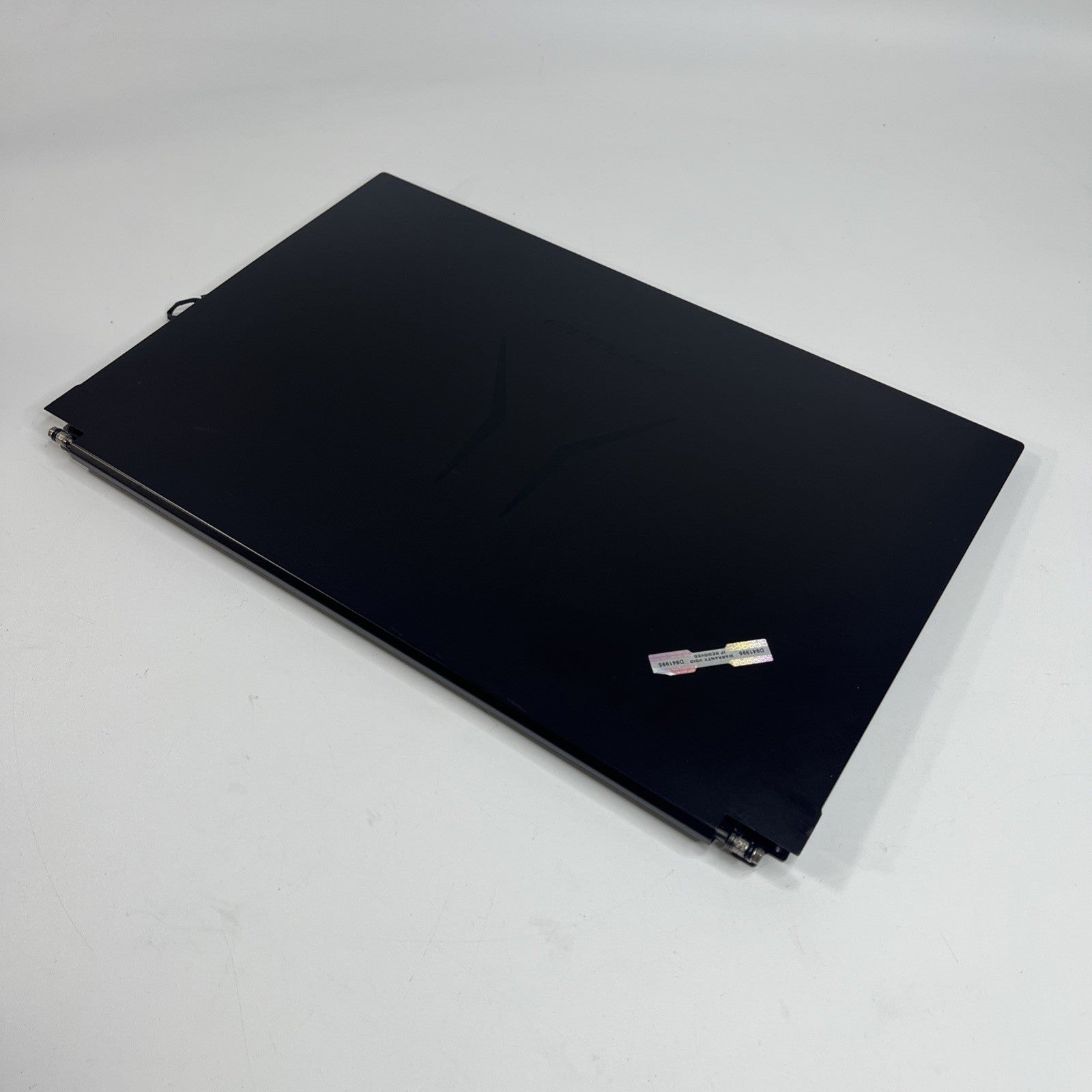 Genuine Black Medion Erazer E10  Top Lid ,webcam & Bezel Grade A NP501