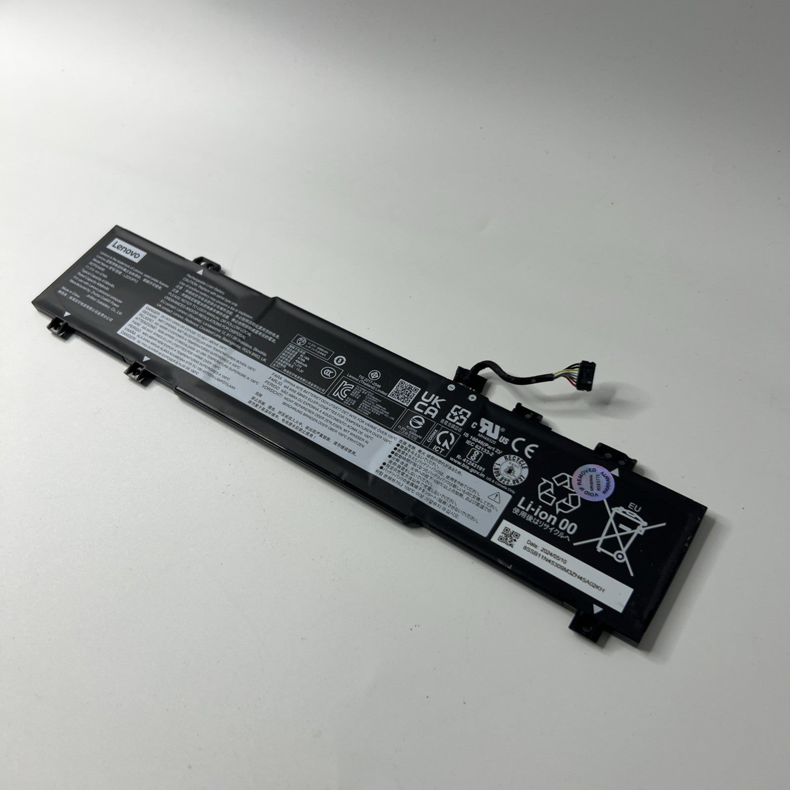 Genuine Lenovo Ideapad Slim 3 14IAH8 Series L22X3PF2 Laptop Battery 4156mAh | 