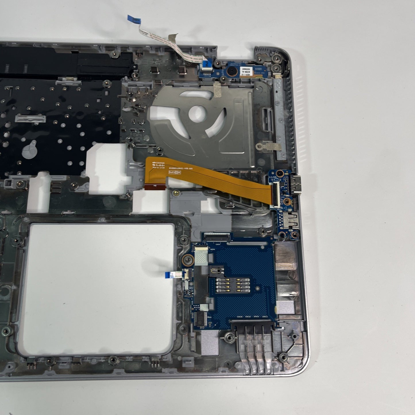 Genuine Silver HP Elitebook 850 G3 Palmrest