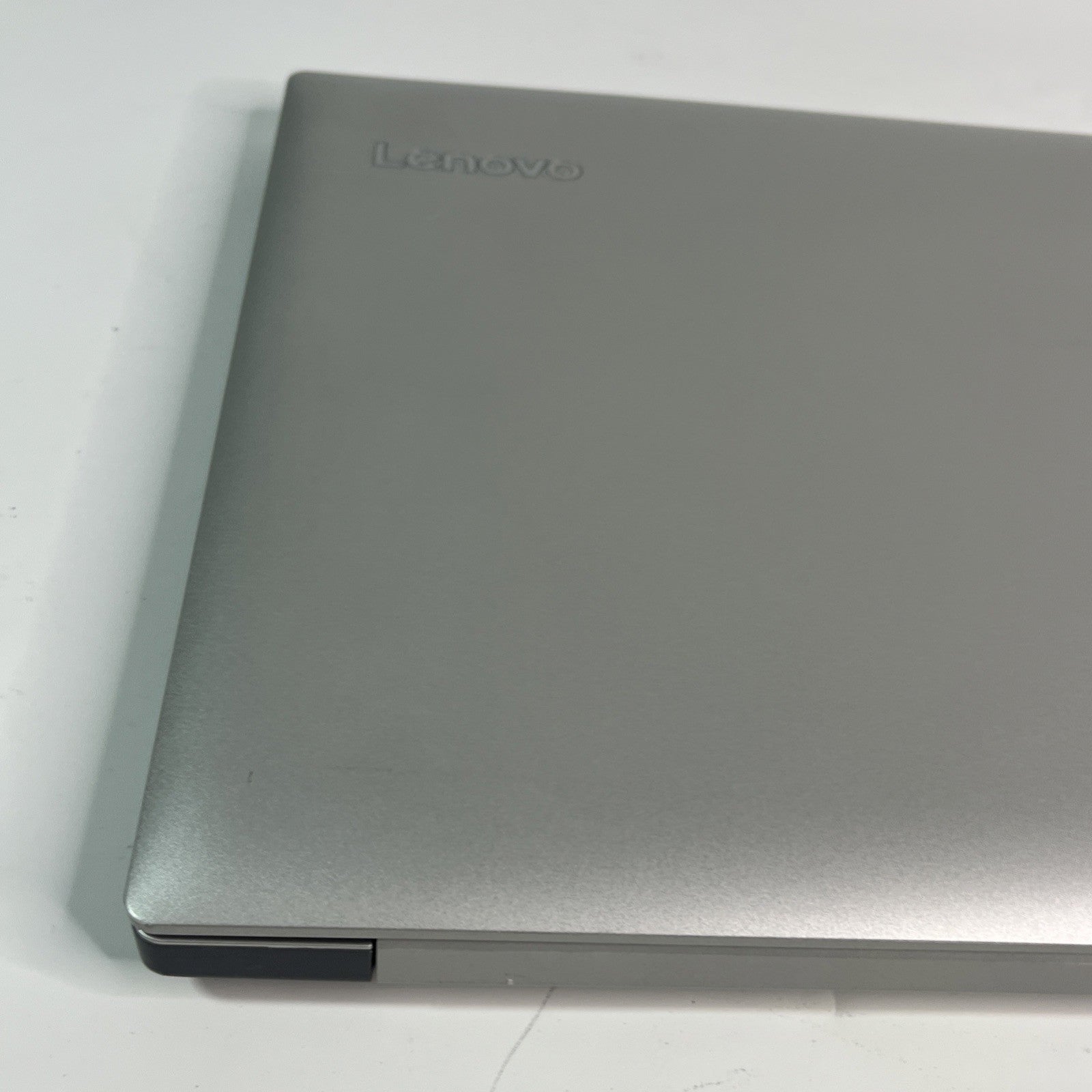 17.3INCH LENOVO IDEAPAD 320-171KB CORE I3 7110U GEN 8GB DDR4 SSD WIN 11 HOME.