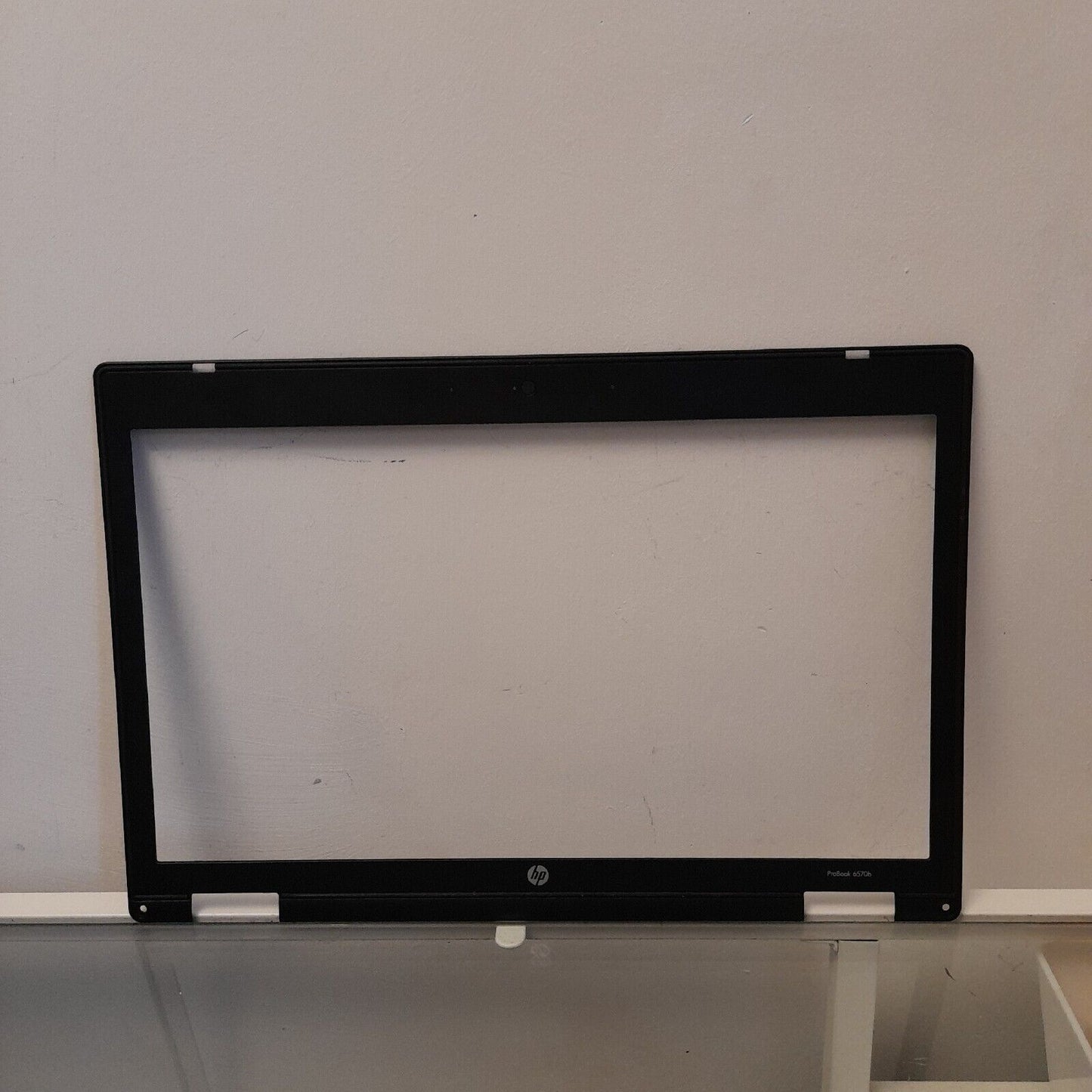 Hp ProBook 6570b Screen Bezel 686303-001