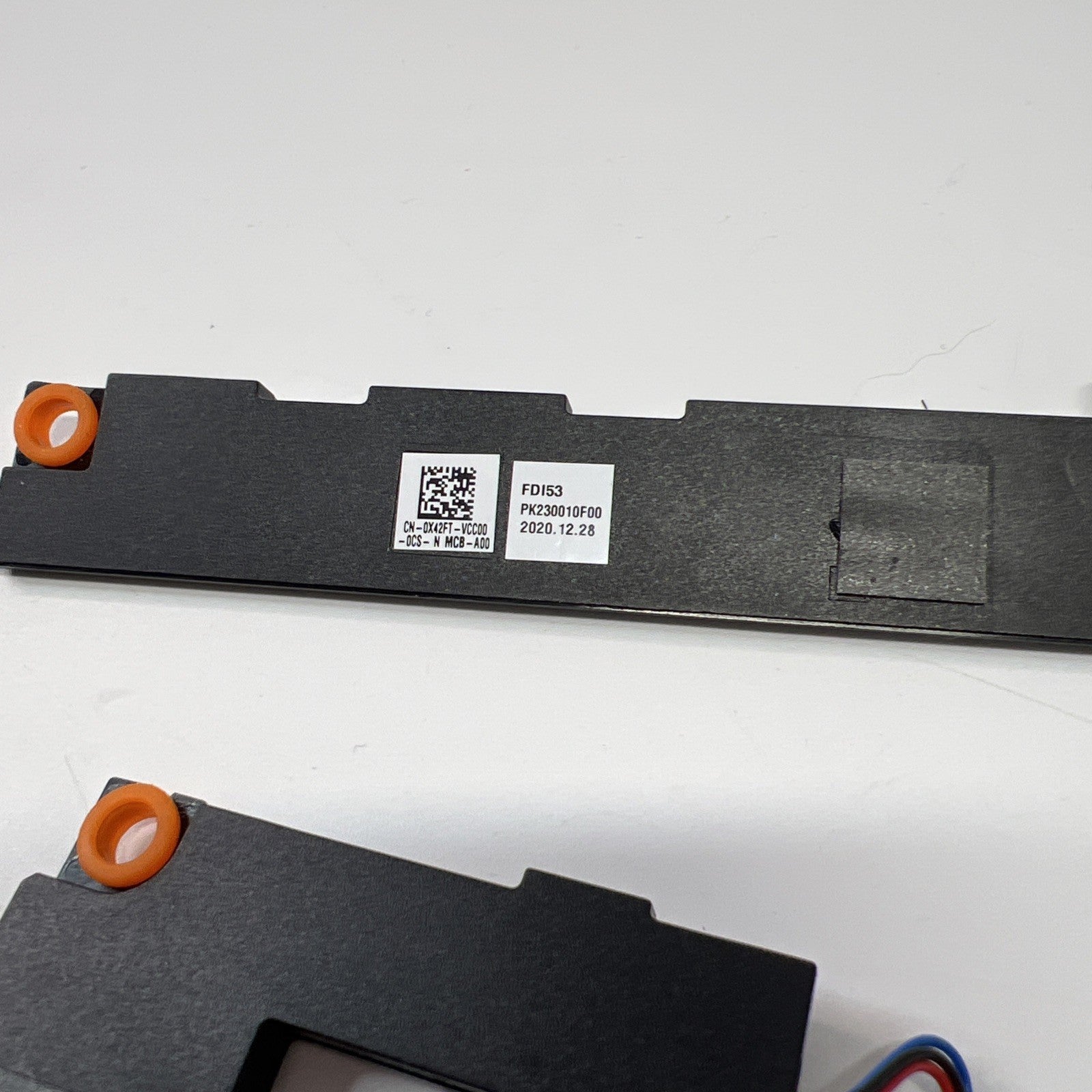 Genuine Dell Inspiron 3505 Internal Speaker Set Black-0X42FT