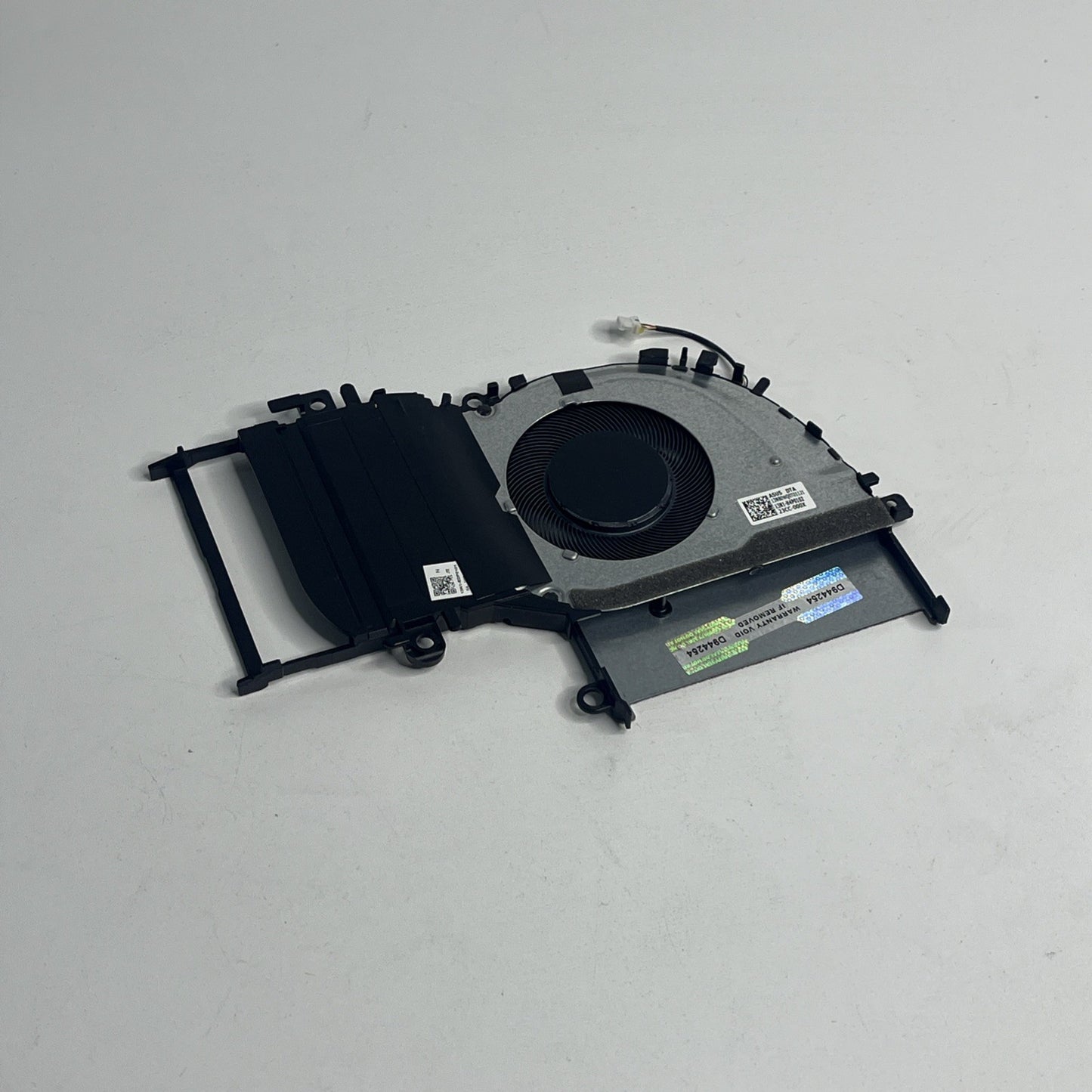 Genuine AsUS vivobook 16 m1605ya CPU Cooling Fan 13N1-edp0501