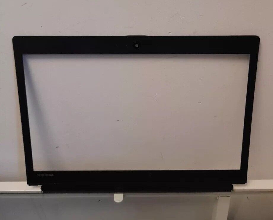 Genuine Toshiba Portege Z30 Z30A 13.3" Screen Bezel Surround GM903603711A