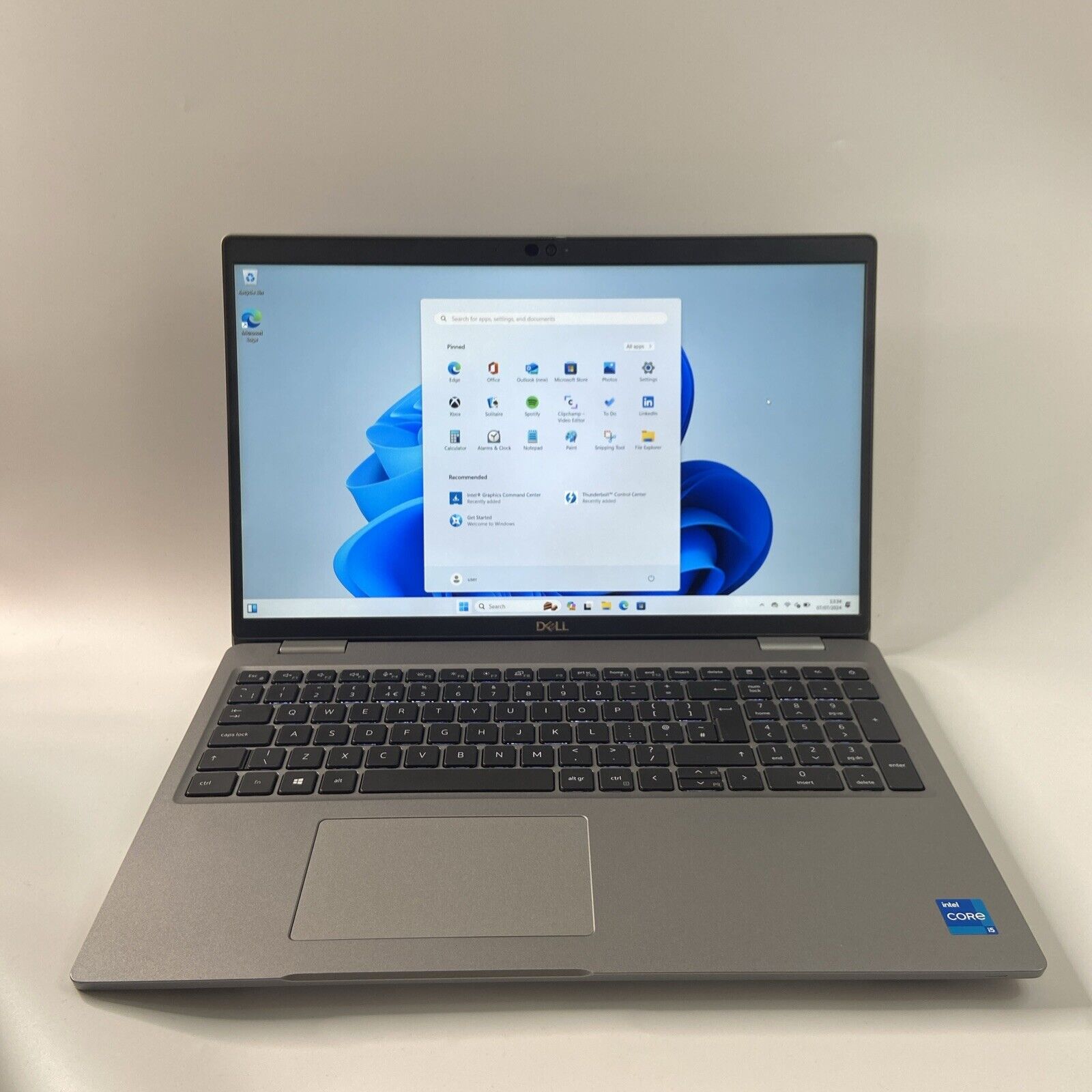 Dell Latitude 5520 15.6” Laptop Intel Core i5-1145G7 16GB RAM 256GB SSD Win 11