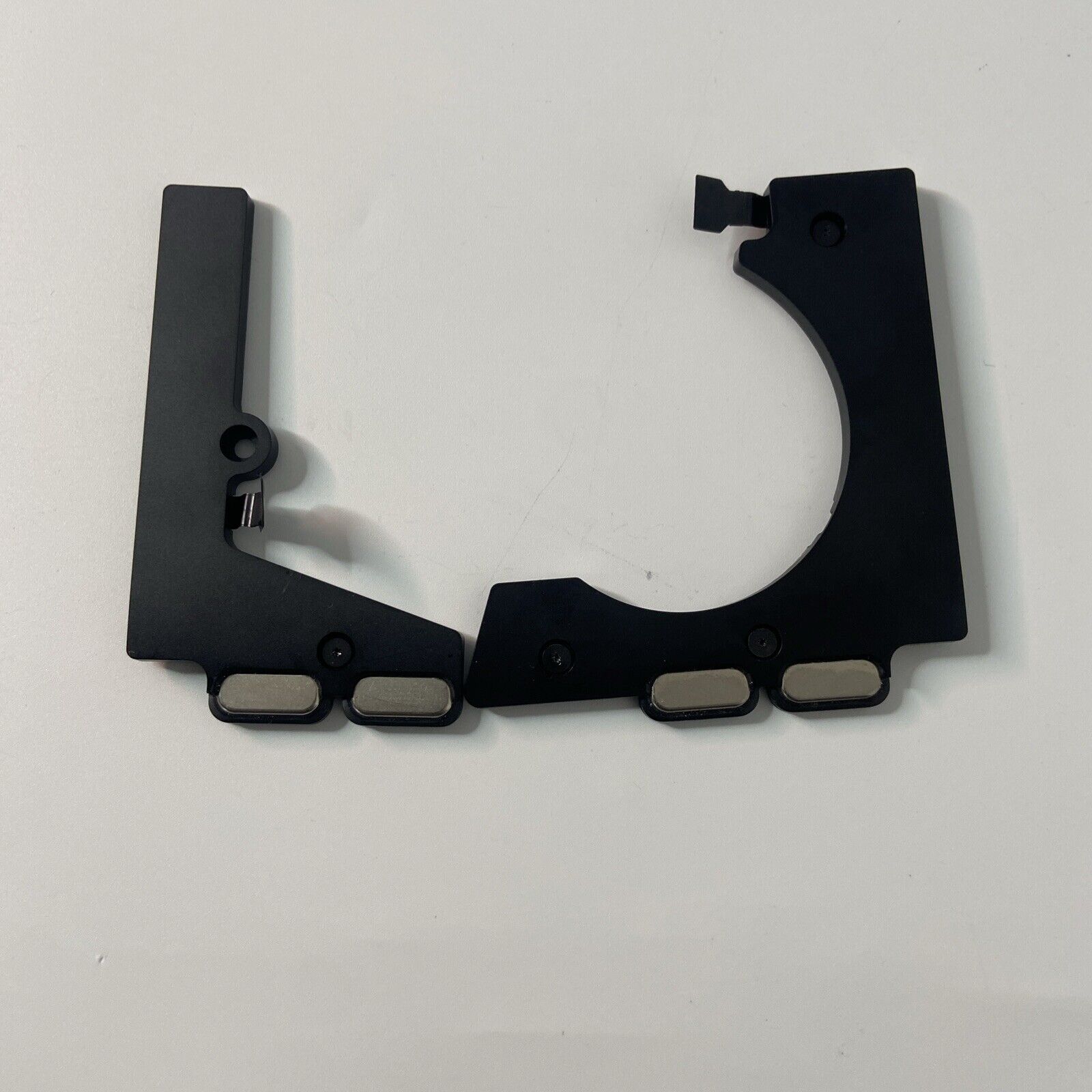 Apple Macbook Pro 13" A2338 2020 M1 Genuine Speakers Set Internal Left Right