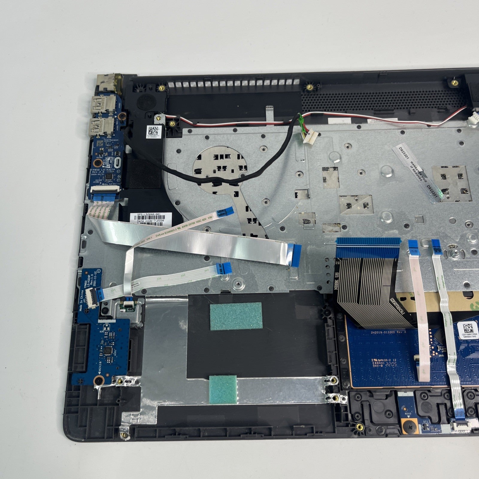 Genuine Black Hp 250 G9 Palmrest , Keyboard , Speakers & Usb Board. AP2H8000EA0