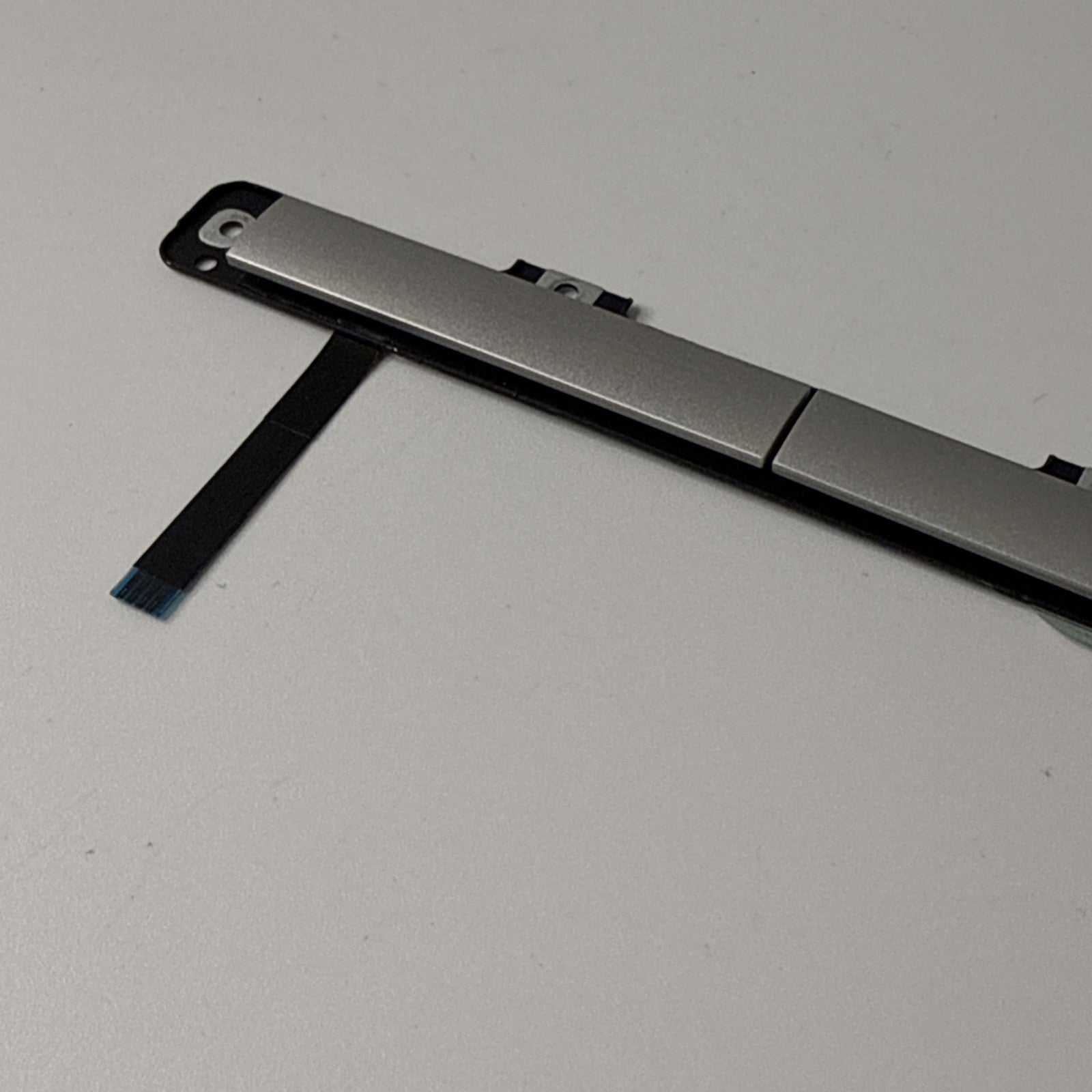 GENUINE HP Elitebook 840 G8 Mouse Click Buttons Board 6037b0160401 + Screws