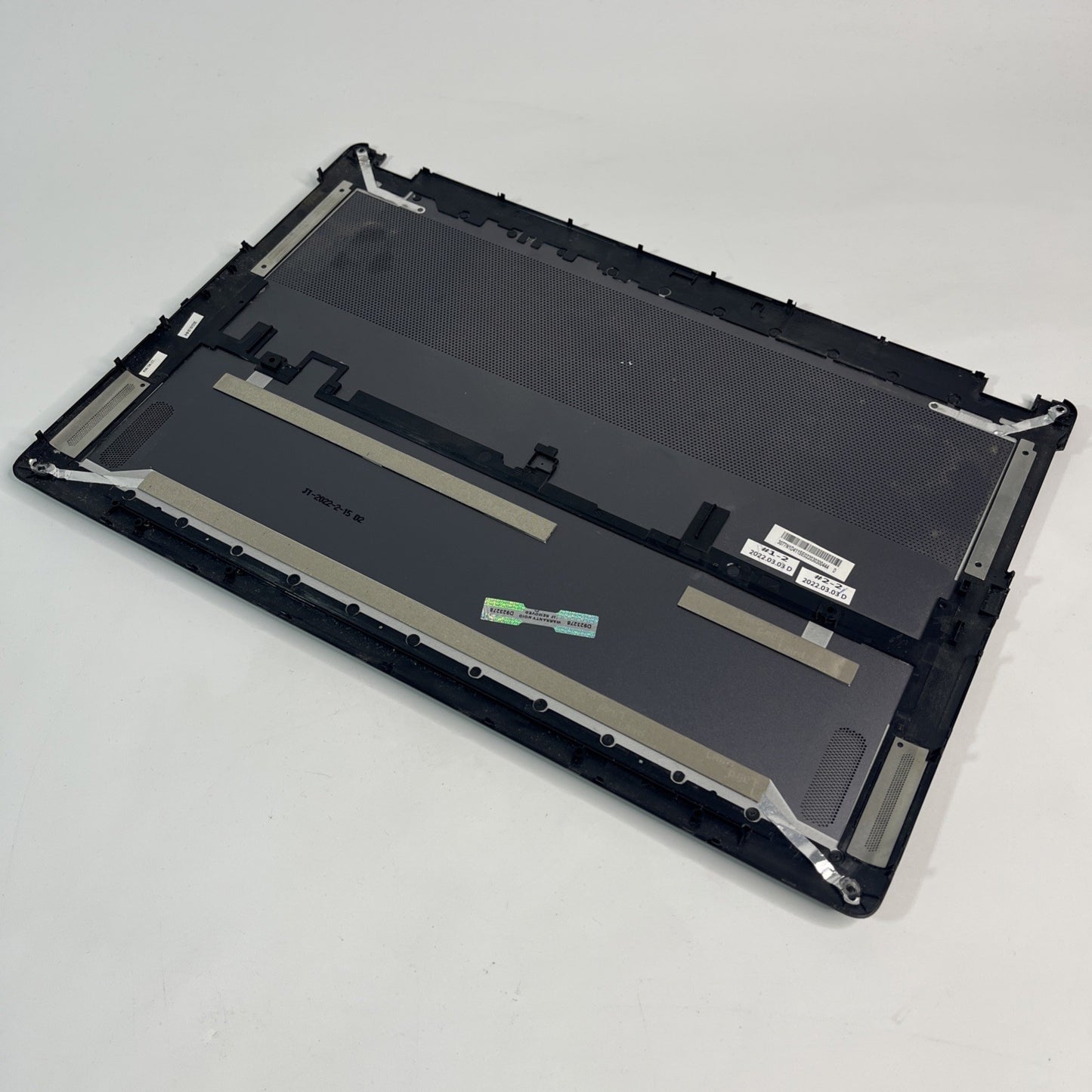 Genuine Grey msi z17 ms-17n1 bottombase Cover 3077N1D411SE