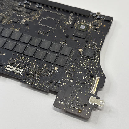 MacBook Pro A1398 Mid 2015 Logic Board 2.8GHz Core i7-4980HQ 16GB 820-00426-A