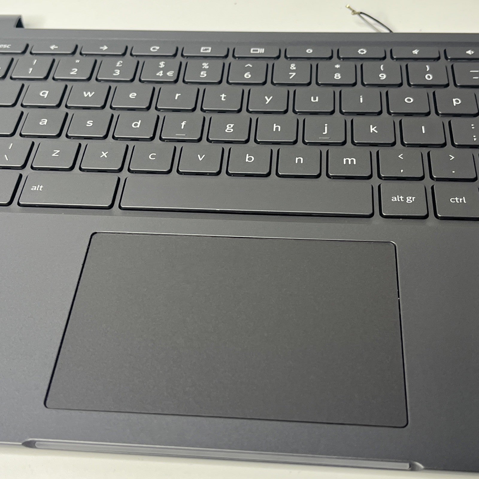 Genuine  Lenovo Ideapad 5  14ITL6 Palmrest And Touchpad Am23U000800