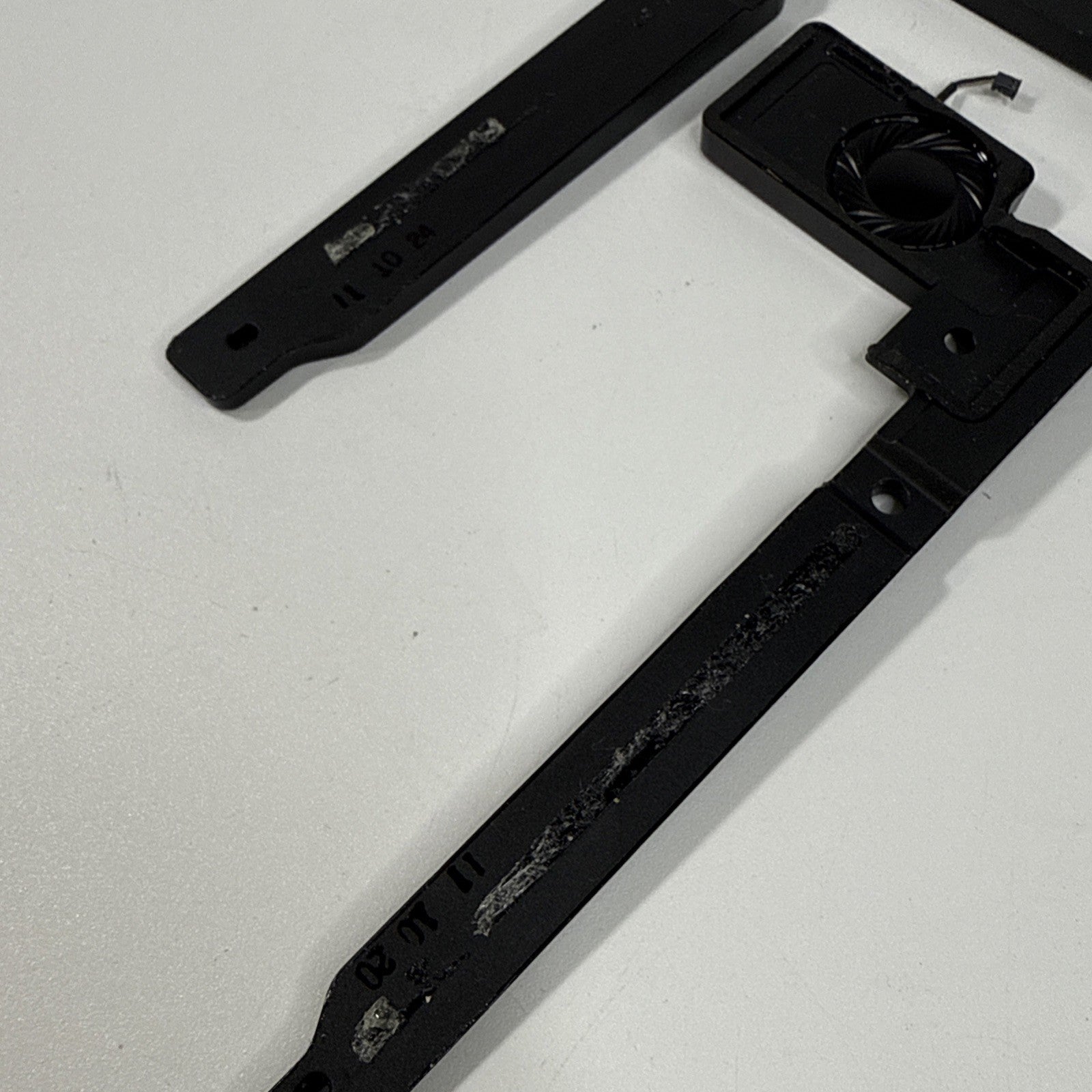 Apple MacBook Air A1369 Mid 2011 13" Speakers Set Right Left Genuine