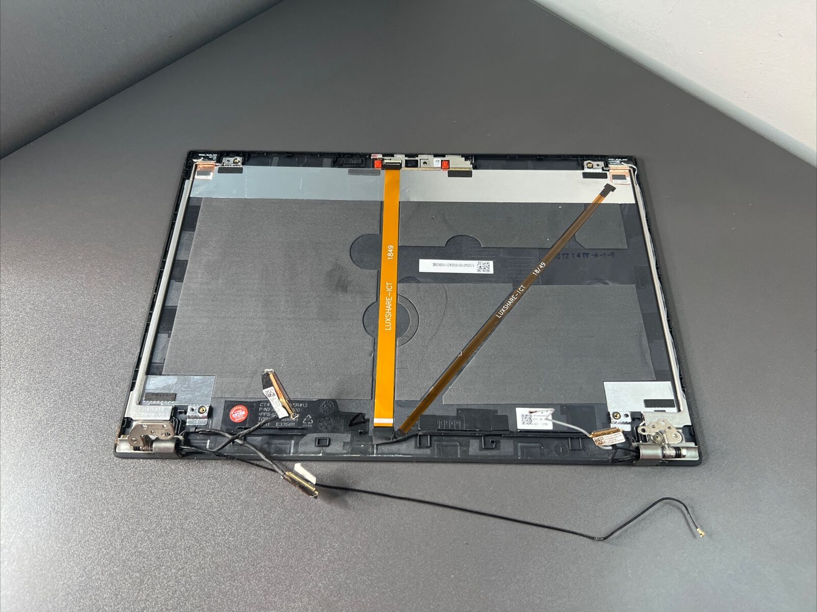Lenovo ThinkPad T480 Laptop LCD Back Cover Top Case Black Hinges Cables